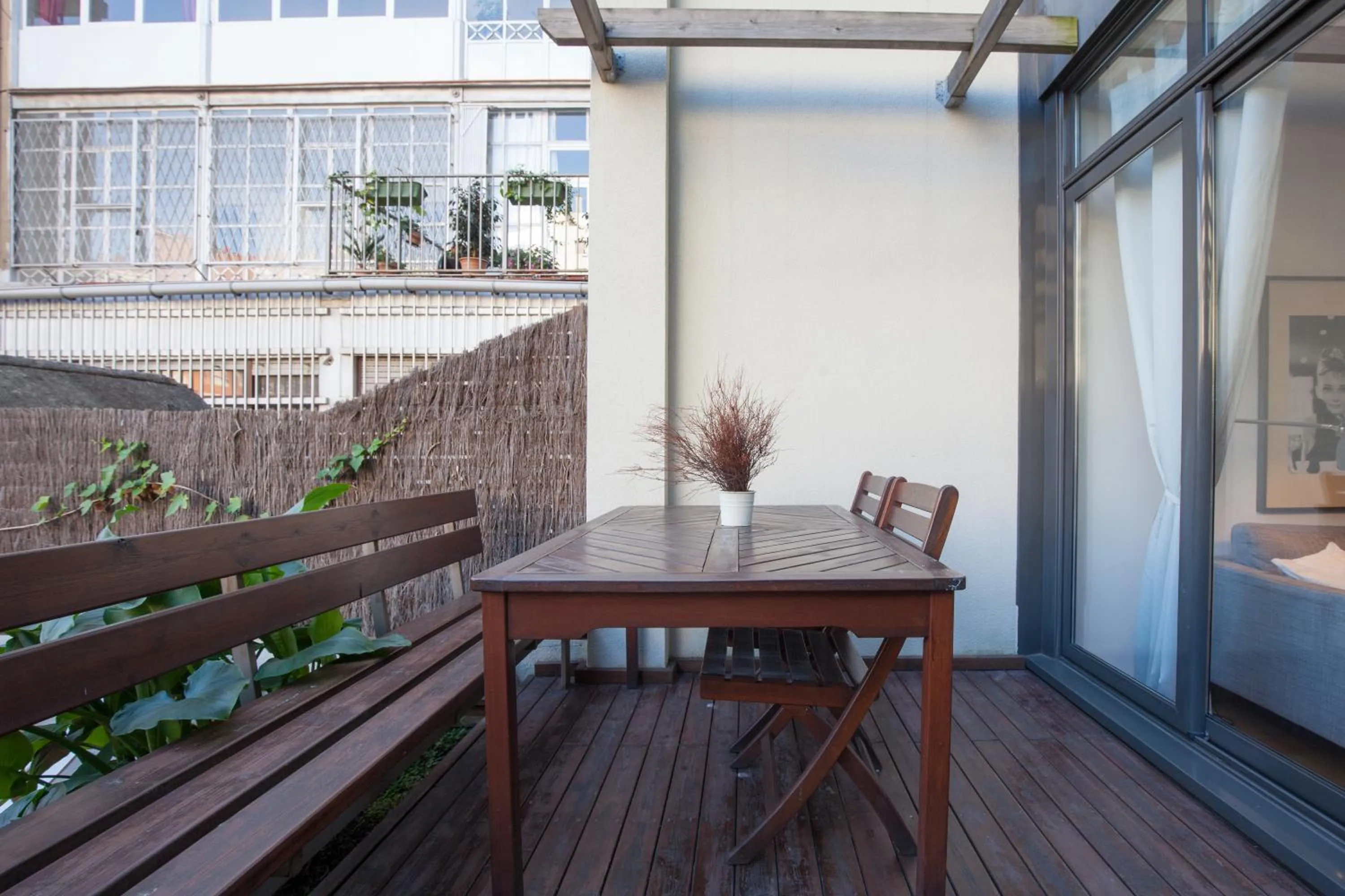 Patio in Flateli Llúria