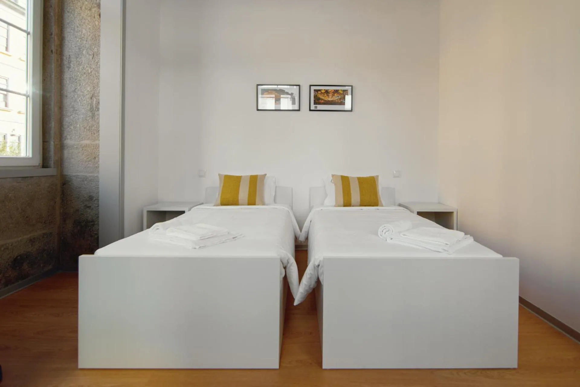 Bedroom, Bed in HI Braga - Pousada de Juventude