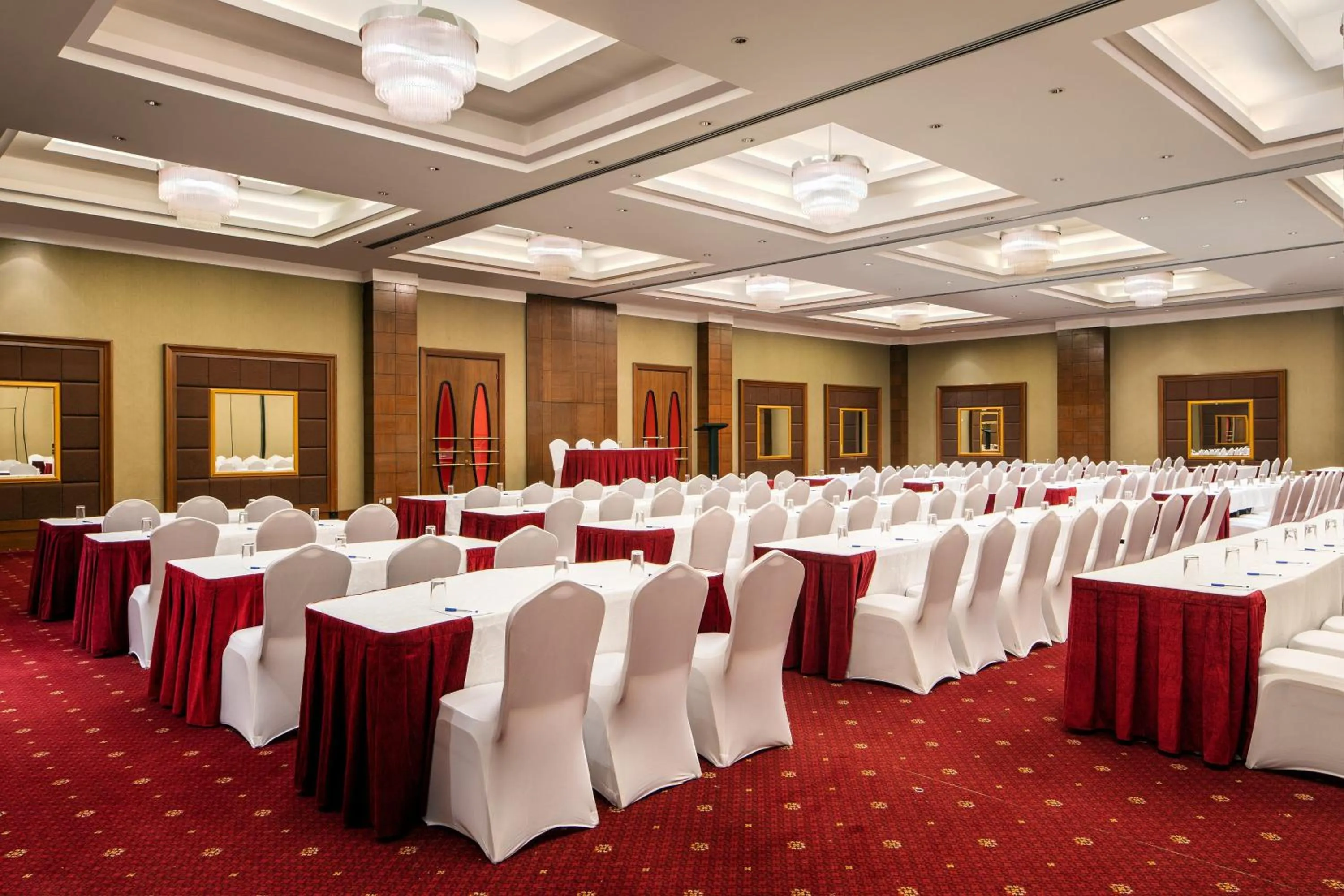 Meeting/conference room in Sheraton Kampala Hotel