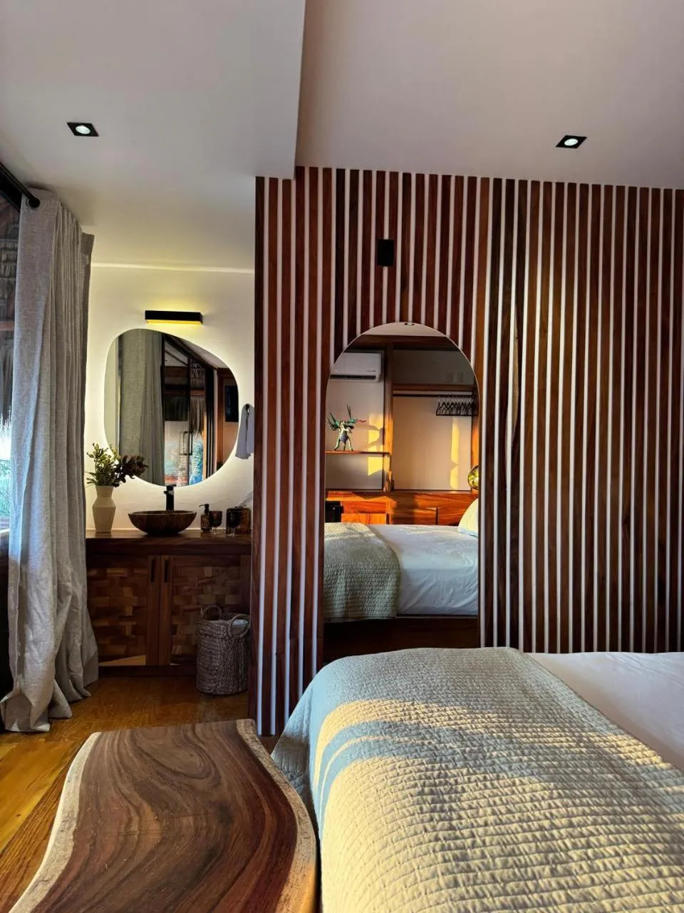 Bed in Lu Vee Oasis