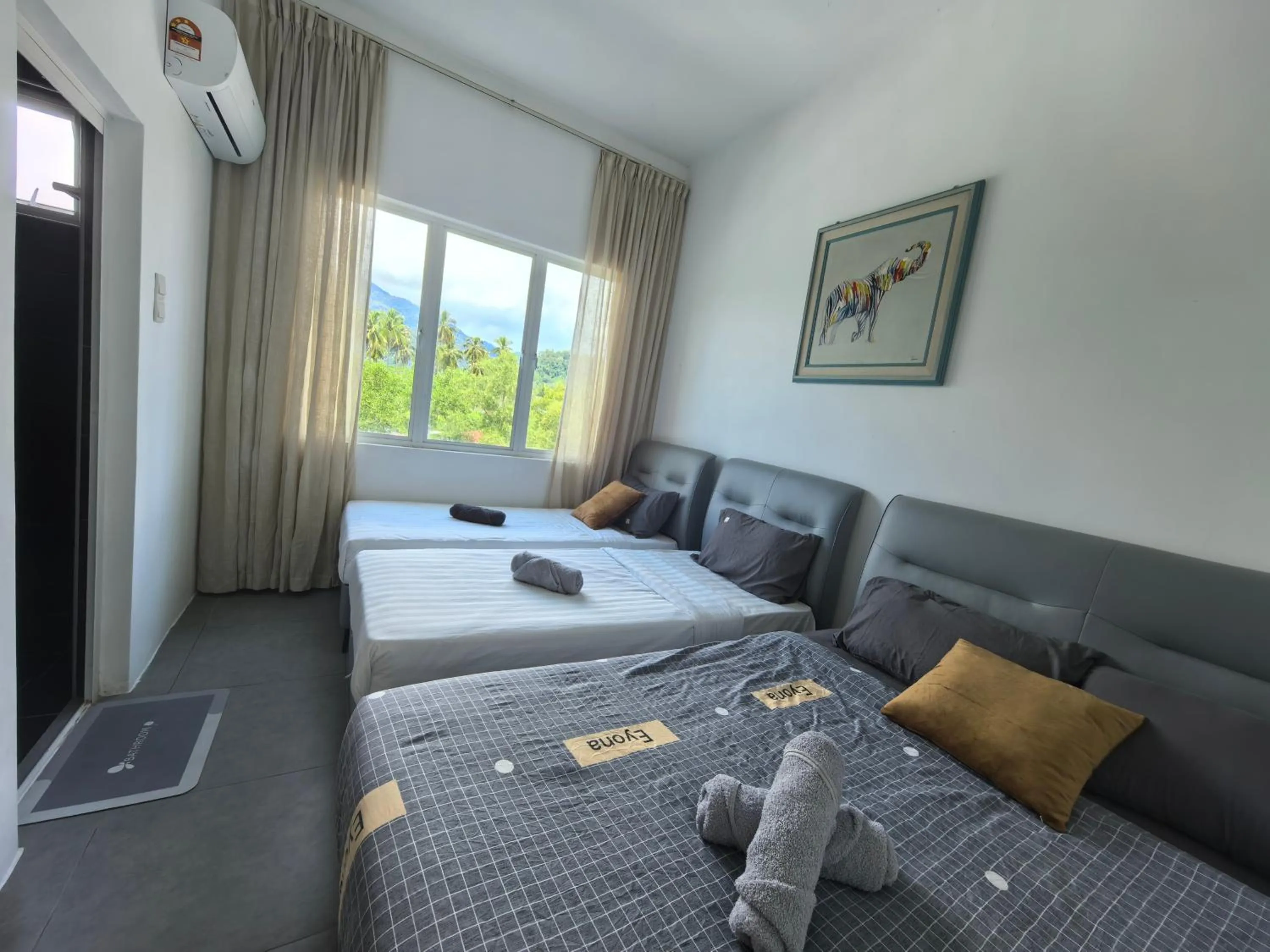 Bed in Langkawi Simfoni Cassia Suite 04 9pax