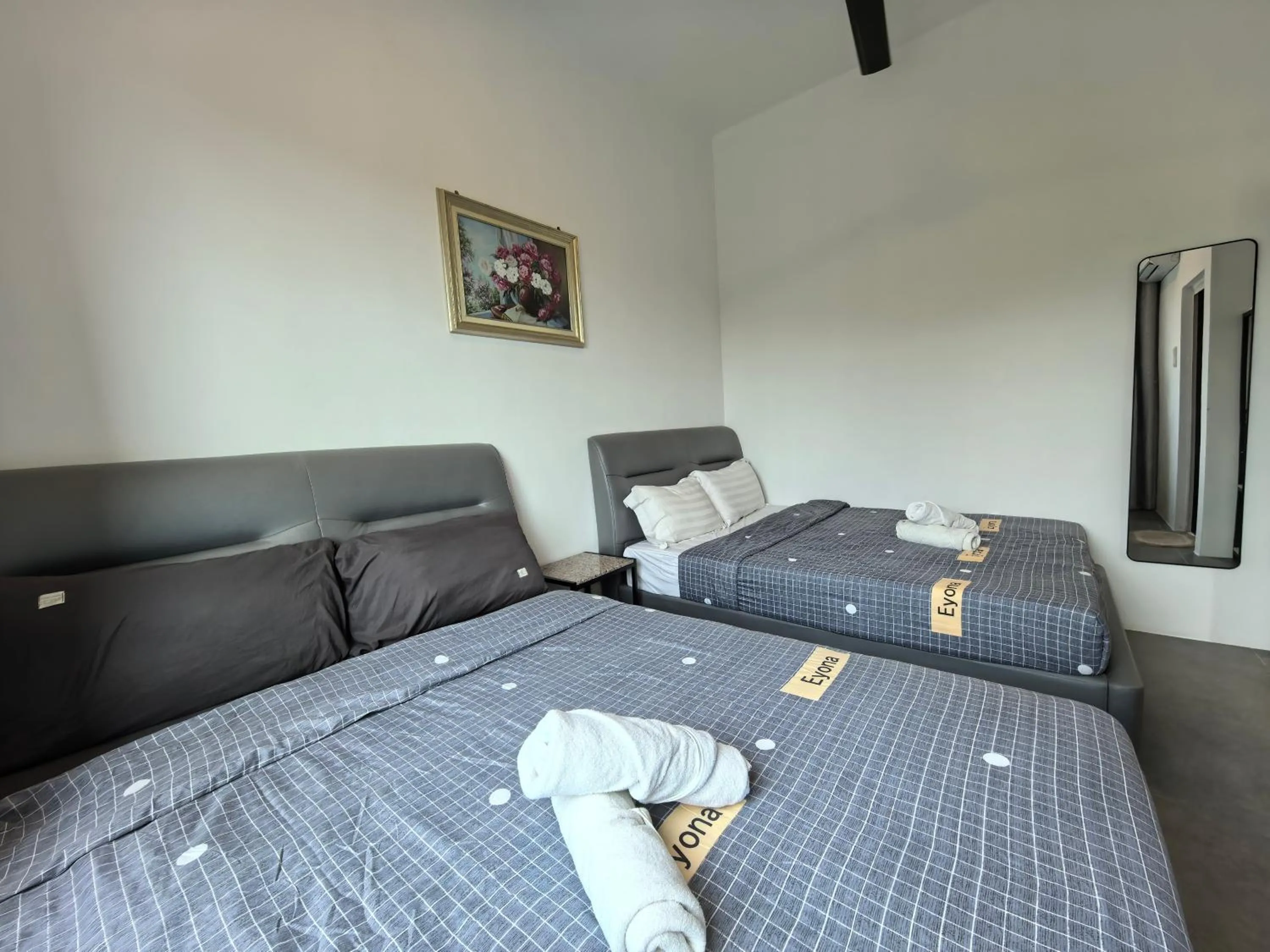 Bed in Langkawi Simfoni Cassia Suite 06 9 Pax