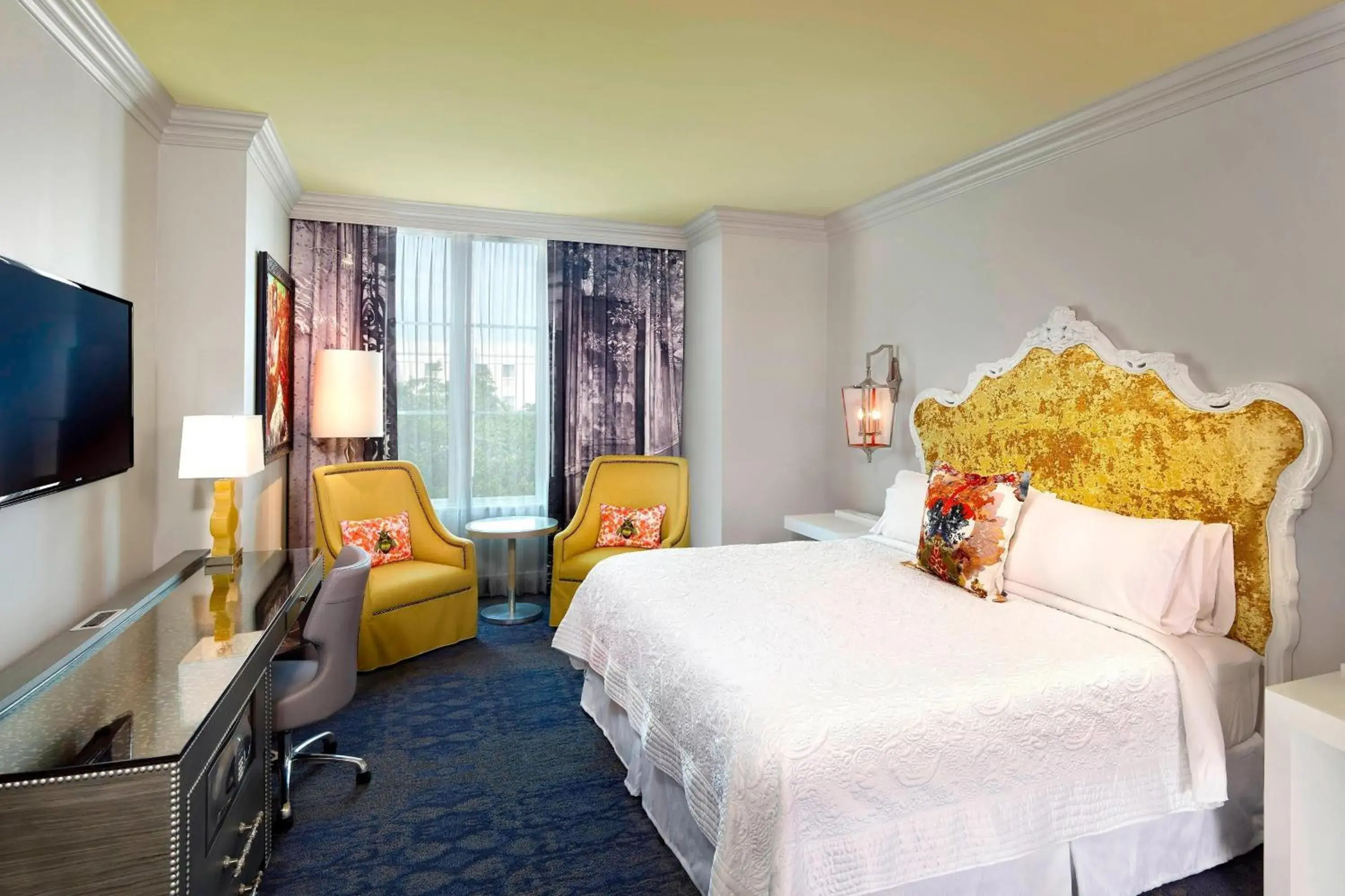 Photo of the whole room, Bed in Grand Bohemian Charleston, Autograph Collection Photo of the whole room, Bed in Grand Bohemian Charleston, Autograph Collection