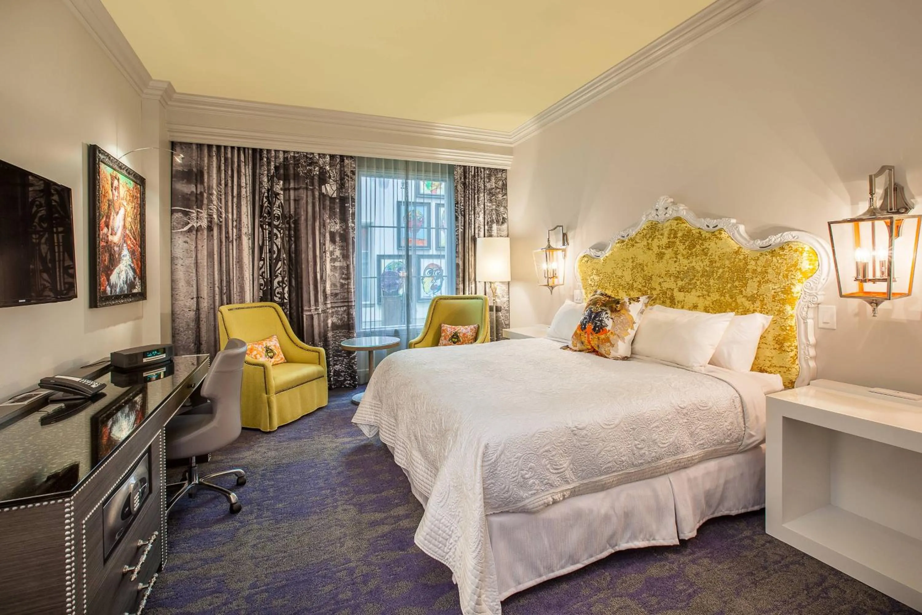 Photo of the whole room, Bed in Grand Bohemian Charleston, Autograph Collection