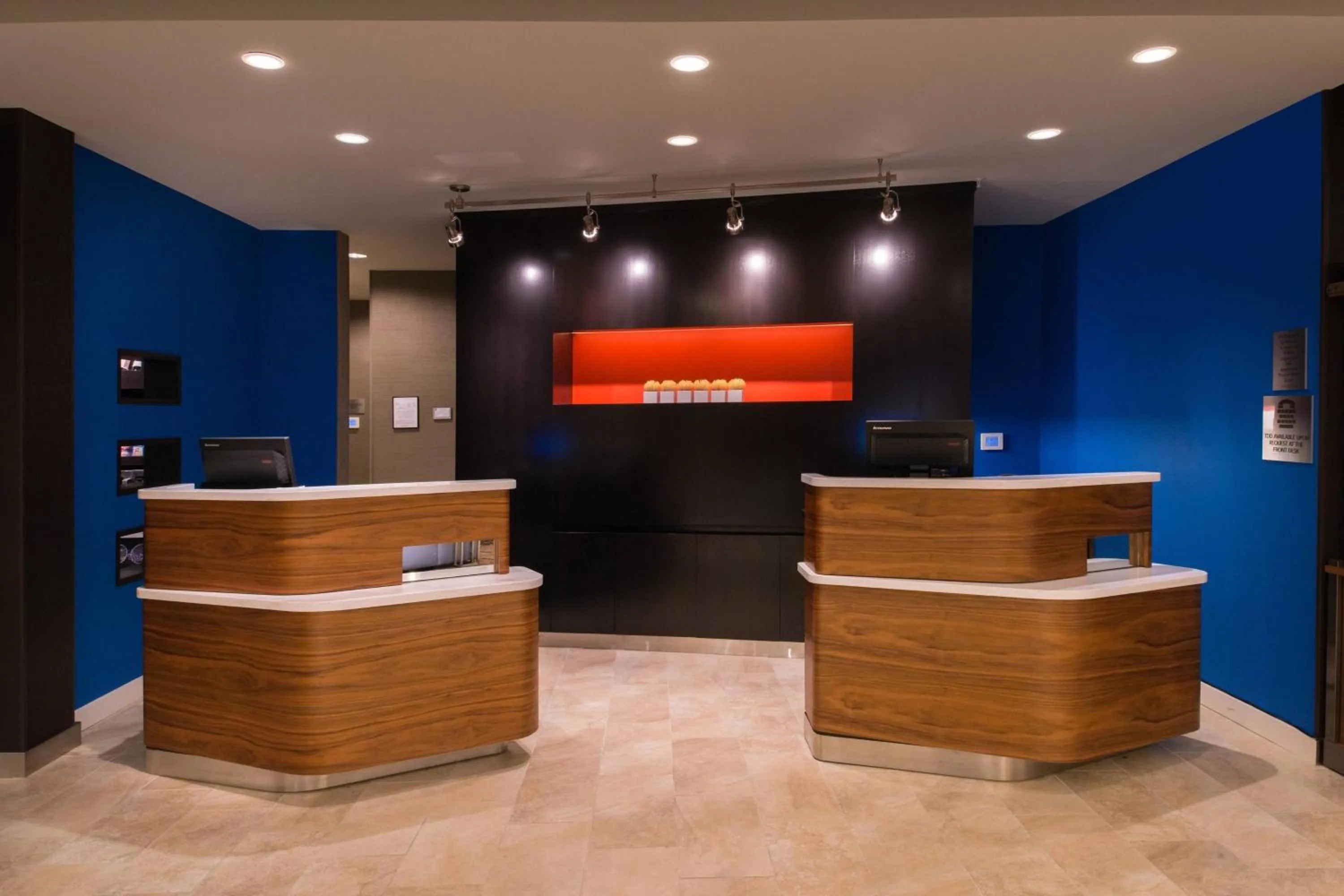 Lobby or reception in Courtyard by Marriott Hot Springs