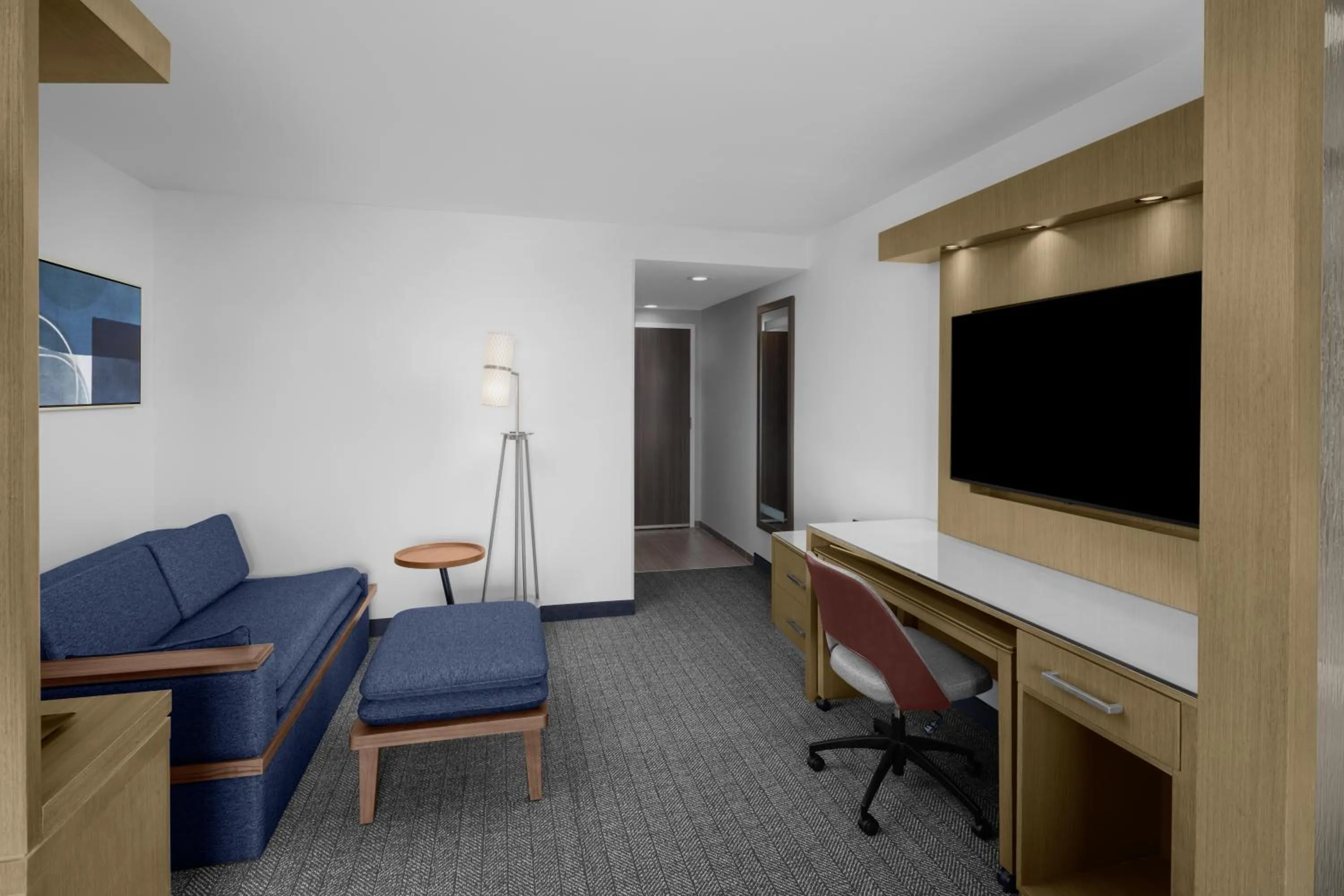 Bedroom in Courtyard by Marriott Orlando South/Grande Lakes Area