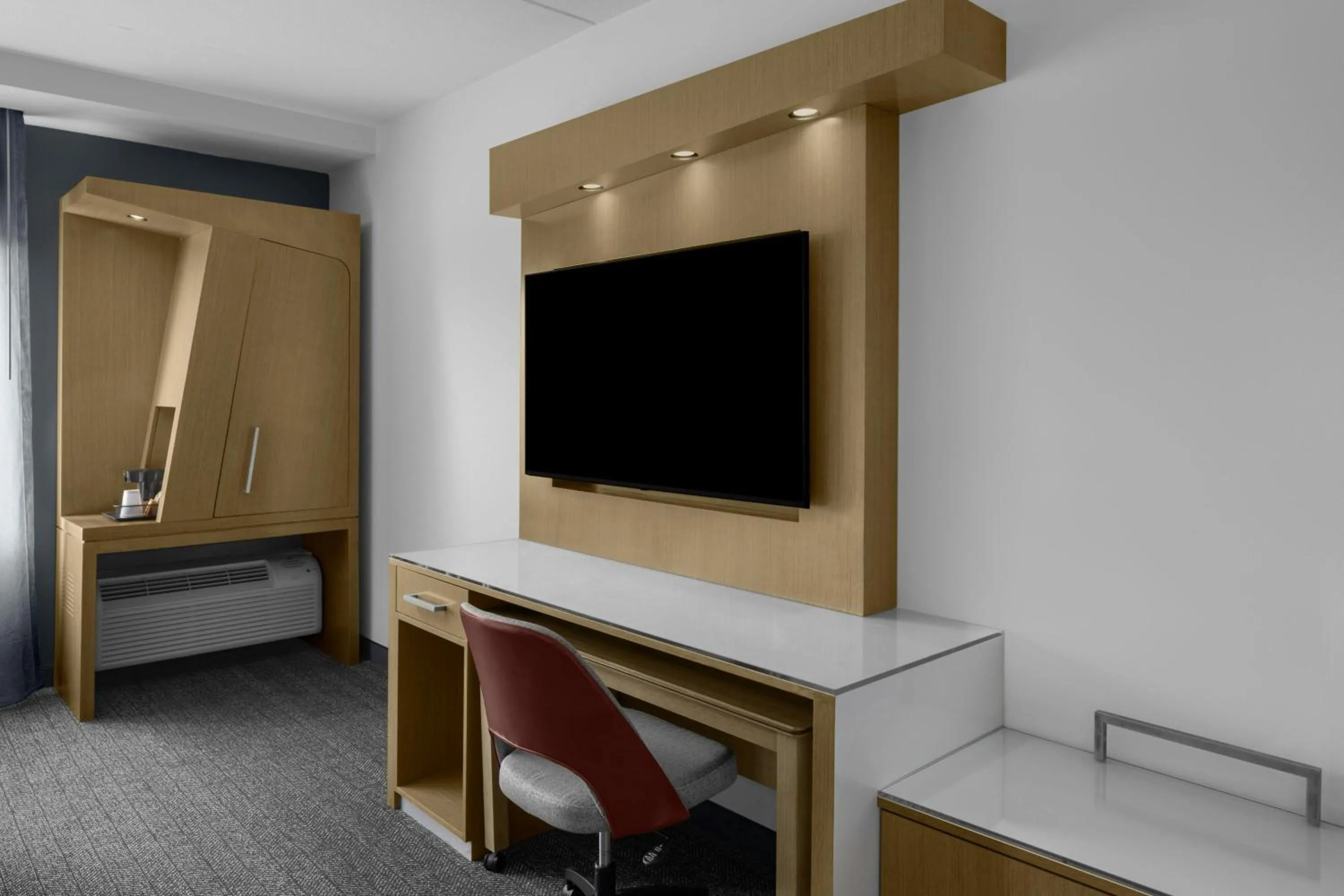 Photo of the whole room in Courtyard by Marriott Orlando South/Grande Lakes Area