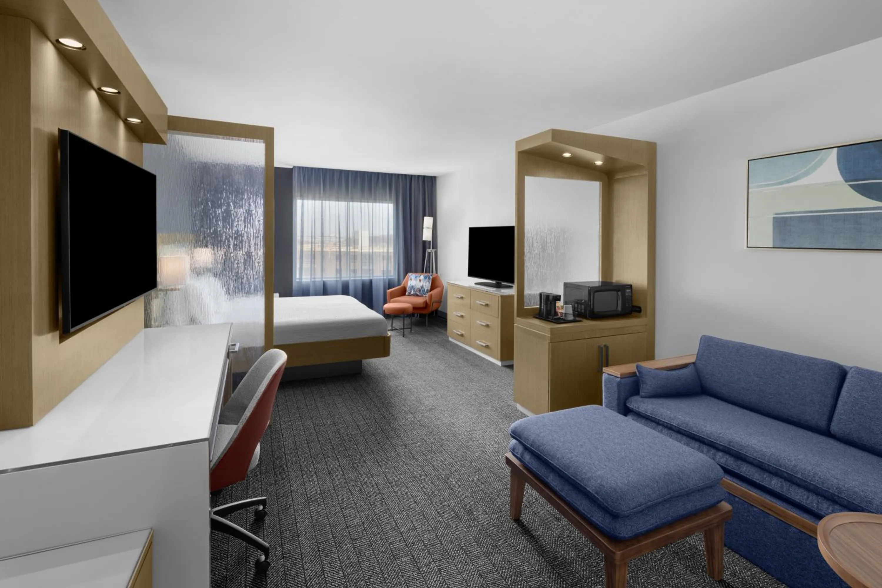 Bedroom, Bed in Courtyard by Marriott Orlando South/Grande Lakes Area