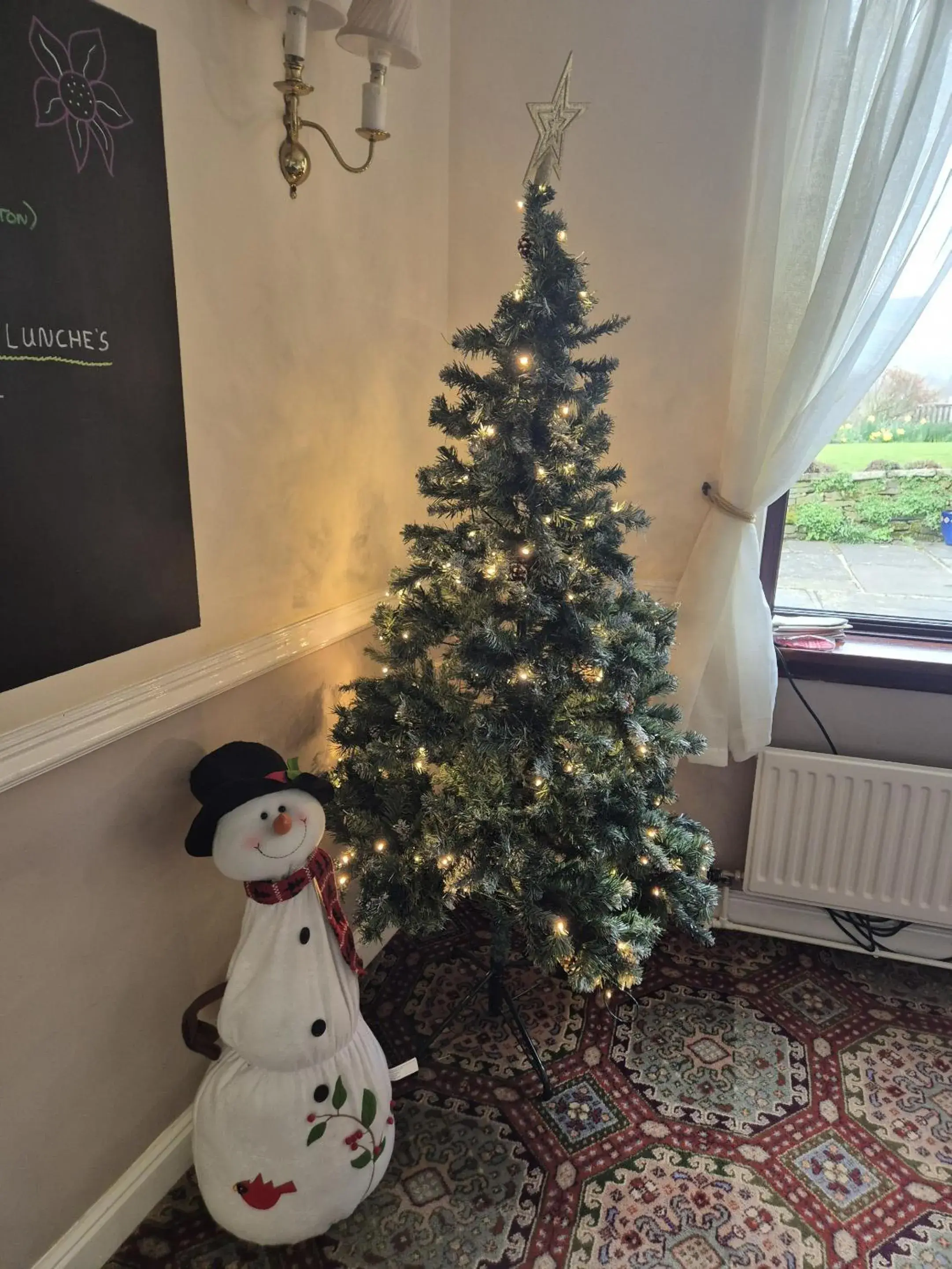 Living room in The Waltzing Weasel Living room in The Waltzing Weasel