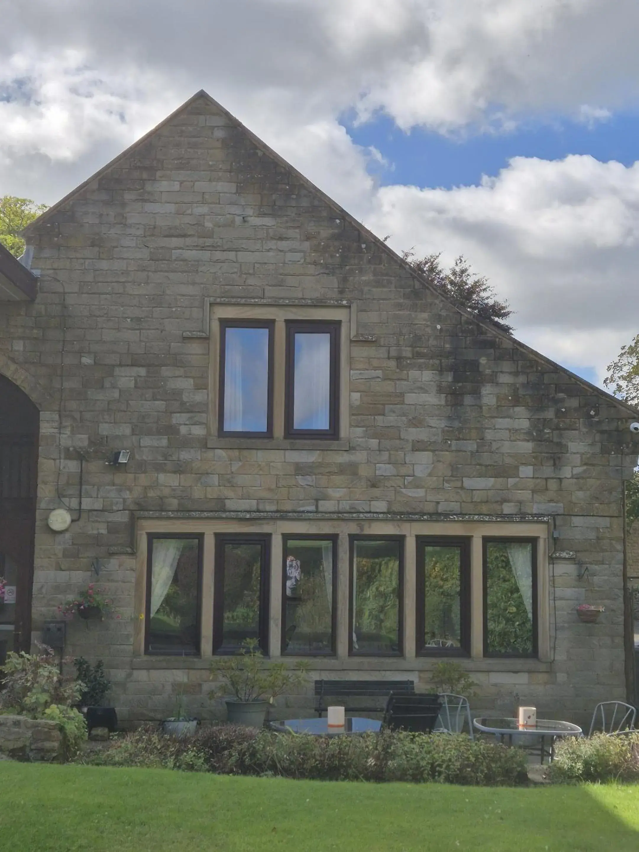 Property building in The Waltzing Weasel Property building in The Waltzing Weasel