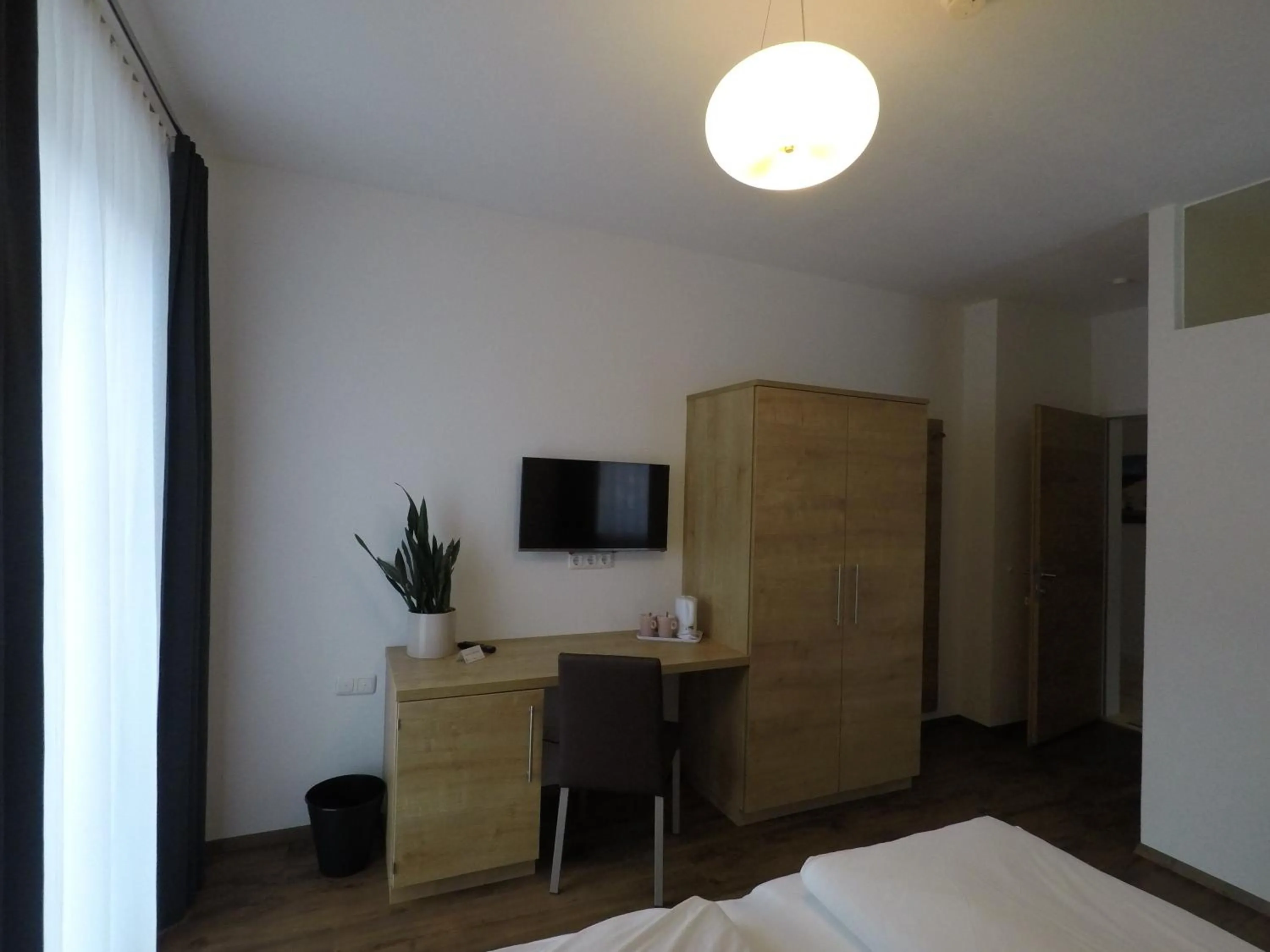 Decorative detail, Bed in Haus Arnold - Privatzimmer und Ferienwohnungen