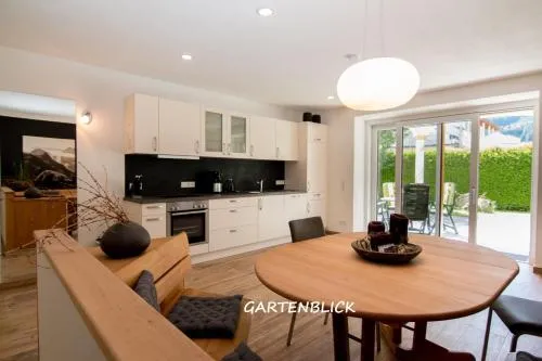 Haus Arnold - Privatzimmer und Ferienwohnungen