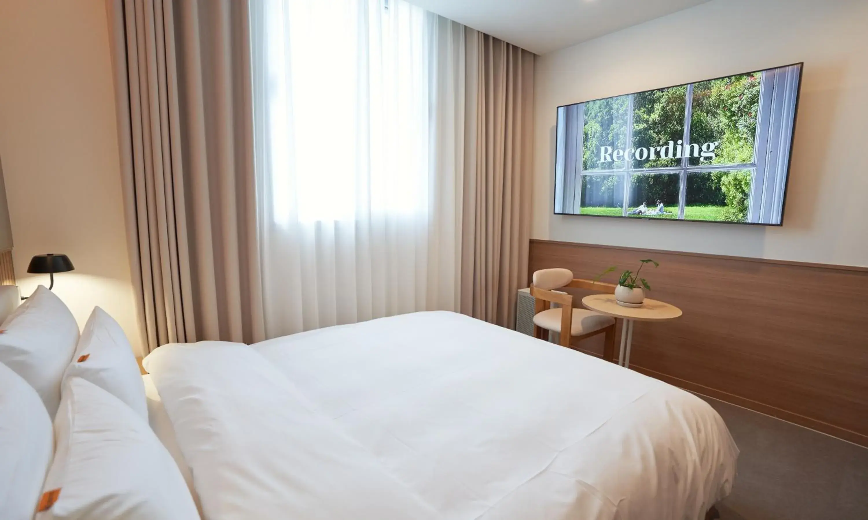 Bed in Brown Dot Hotel Gunsan Terminal Branch Bed in Brown Dot Hotel Gunsan Terminal Branch