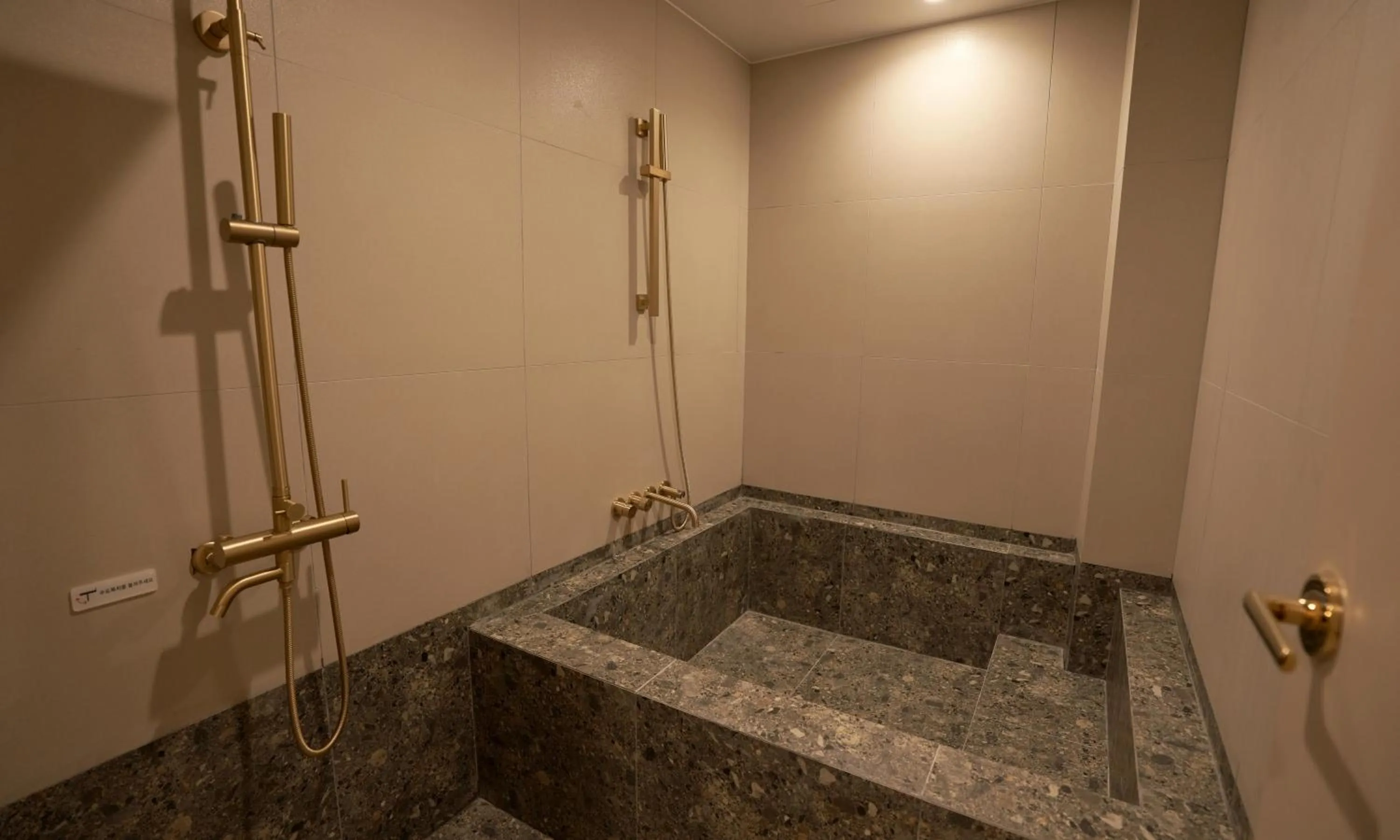 Bathroom in Brown Dot Hotel Gunsan Terminal Branch