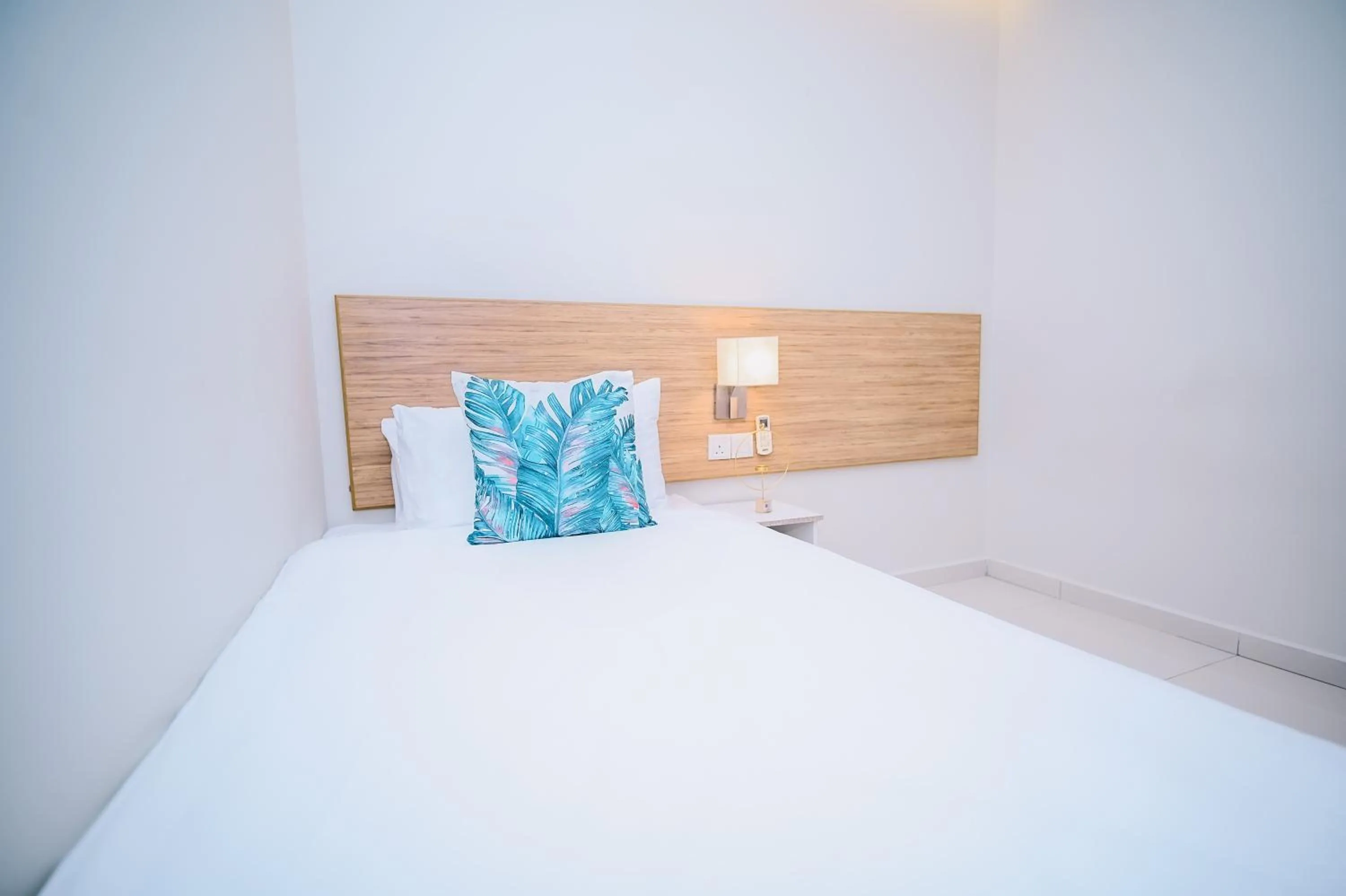 Bed in Swing & Pillows - Kelana Jaya Selangor