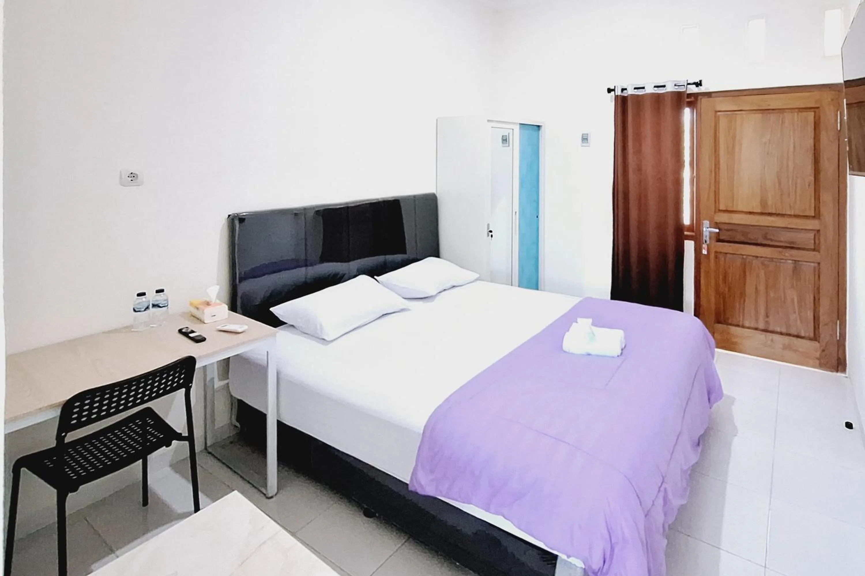 Bedroom, Bed in Sendang Syariah RedPartner