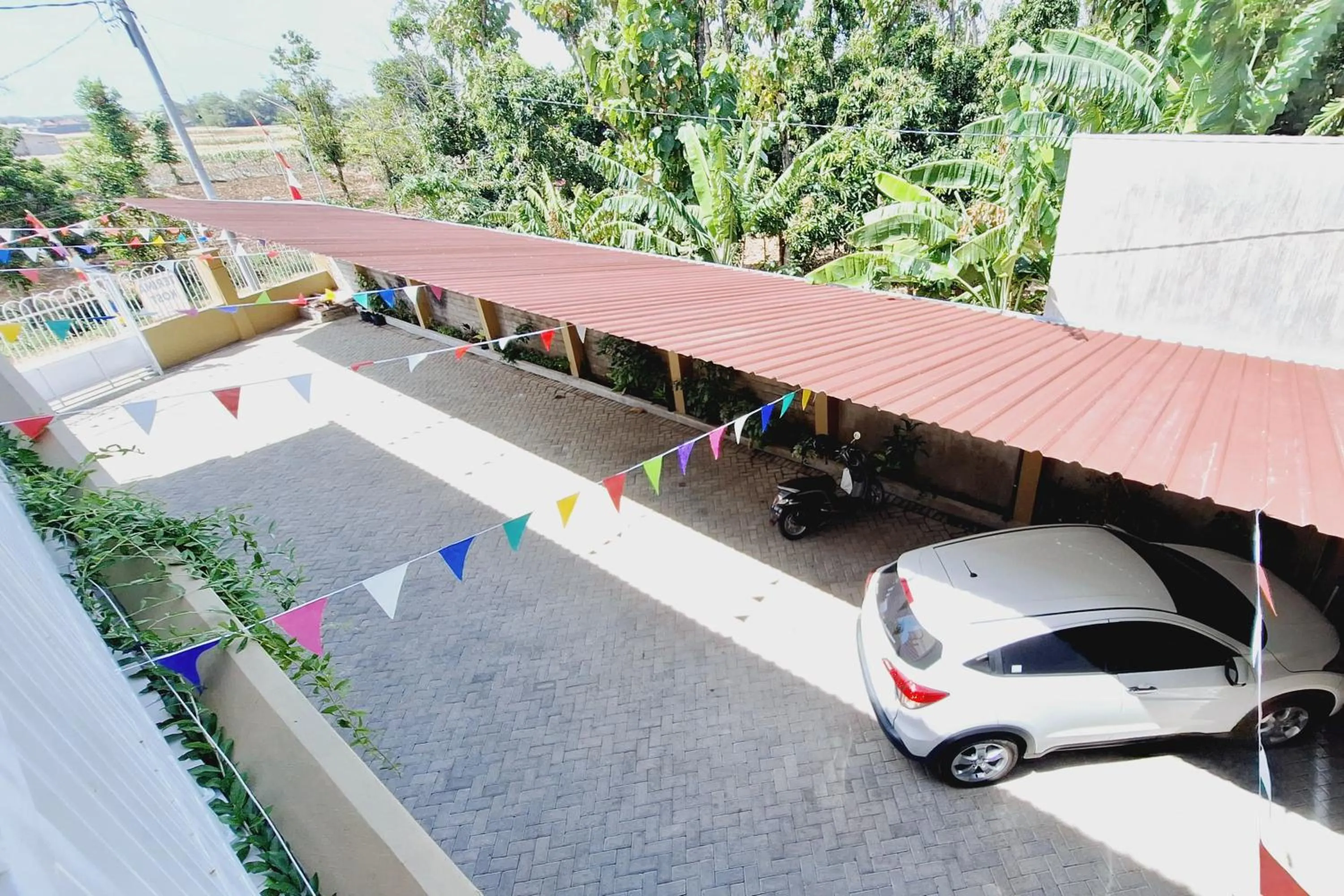 Parking in Sendang Syariah RedPartner