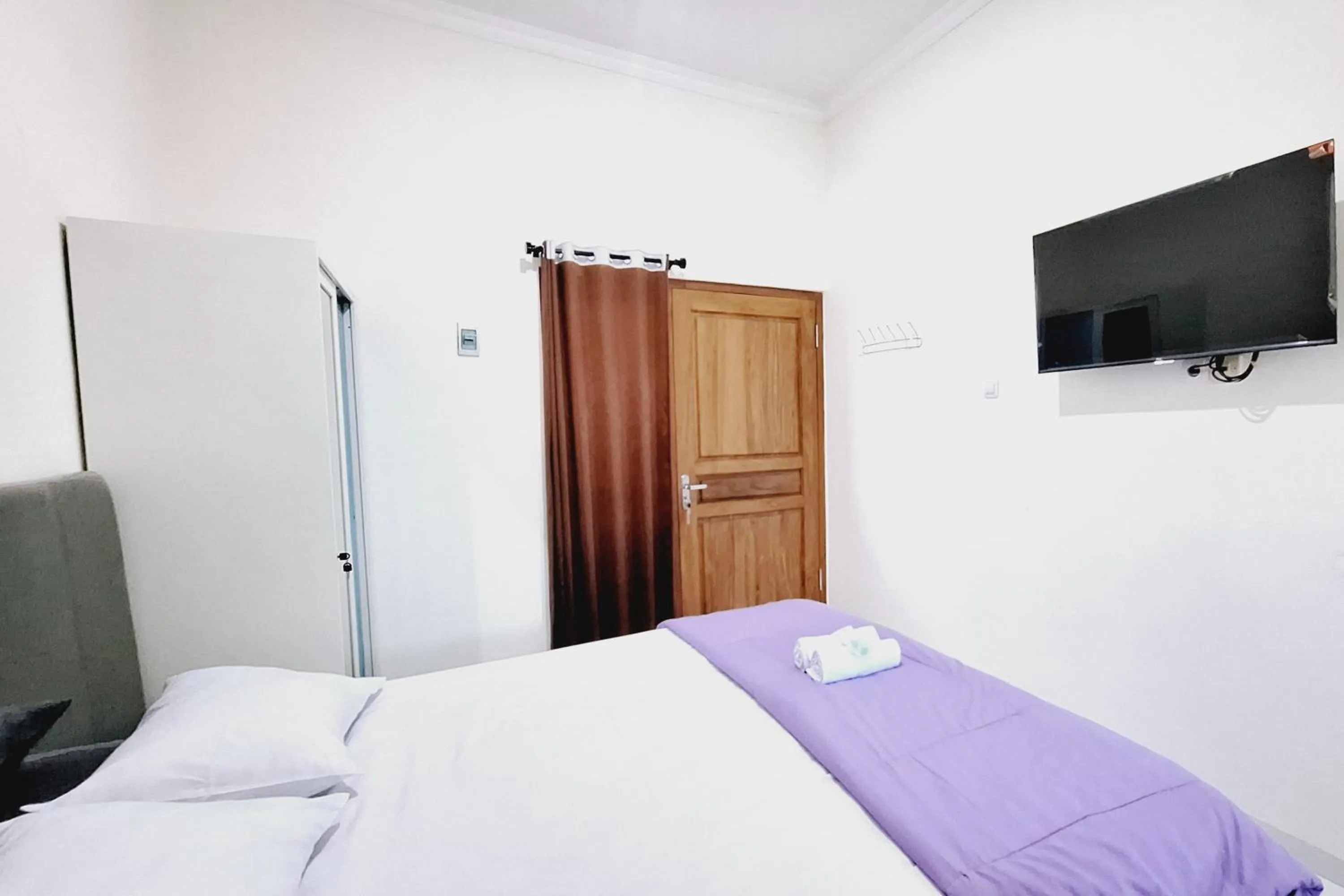 Bedroom, Bed in Sendang Syariah RedPartner