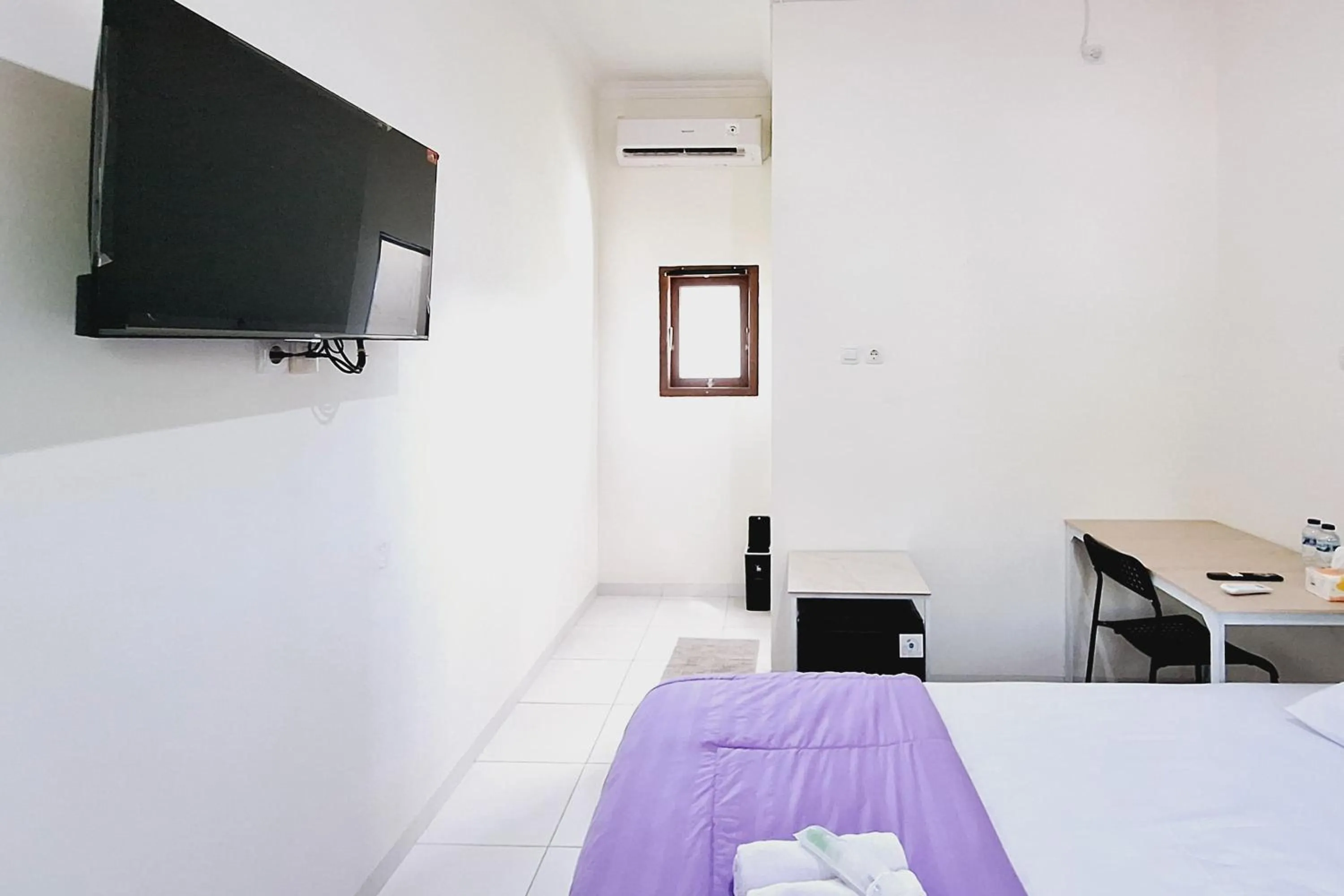 Bedroom, Bed in Sendang Syariah RedPartner