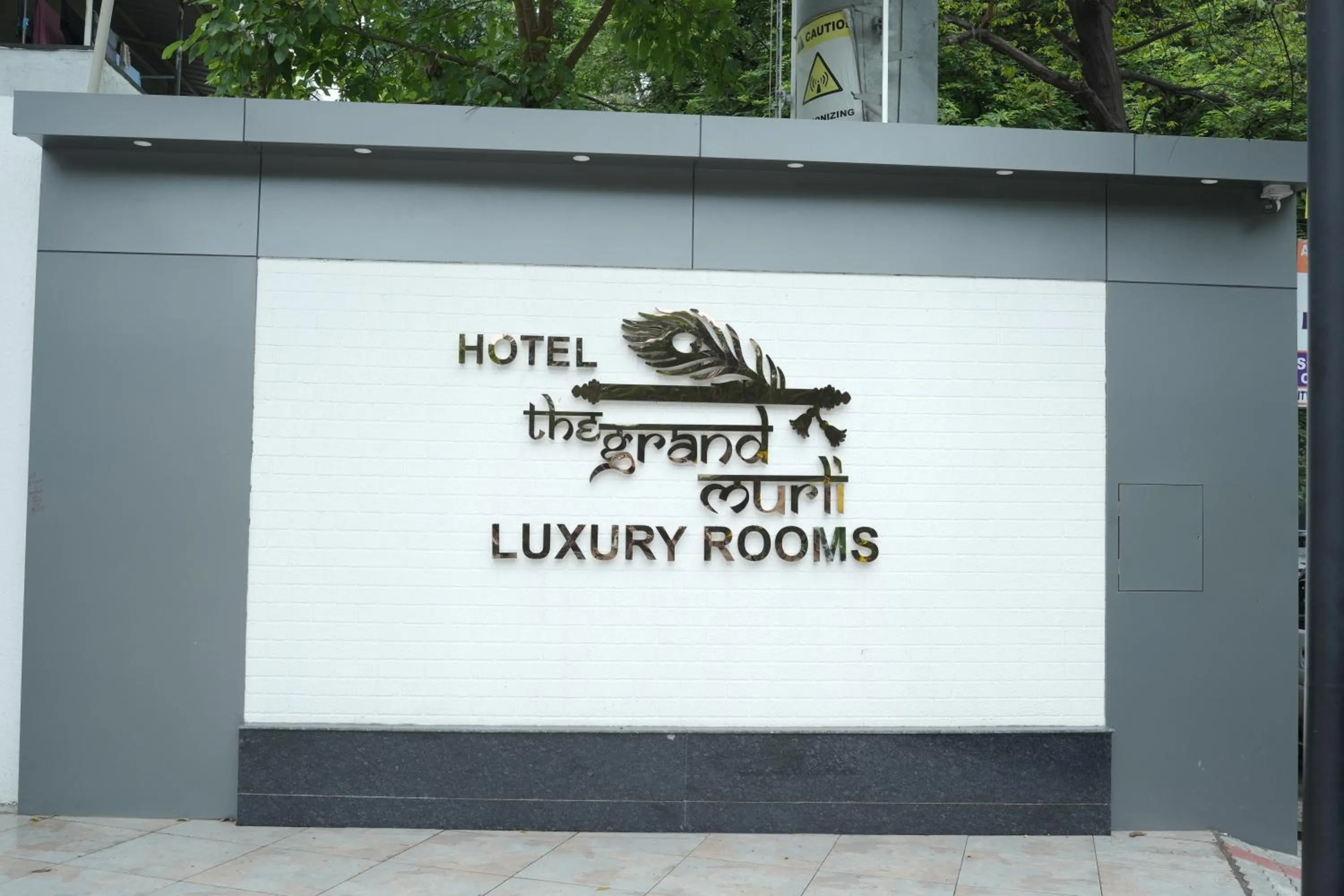 Property building in The Grand Murli Hotel, City Light Road, Surat