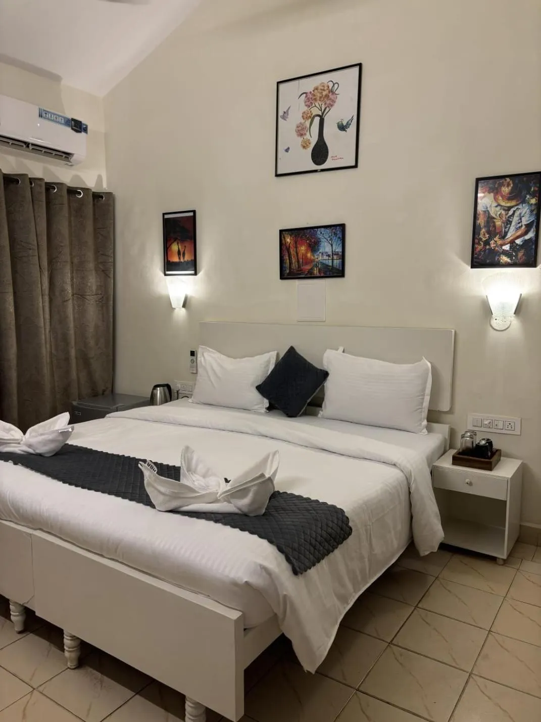 Bed in Holiday Beach Resort