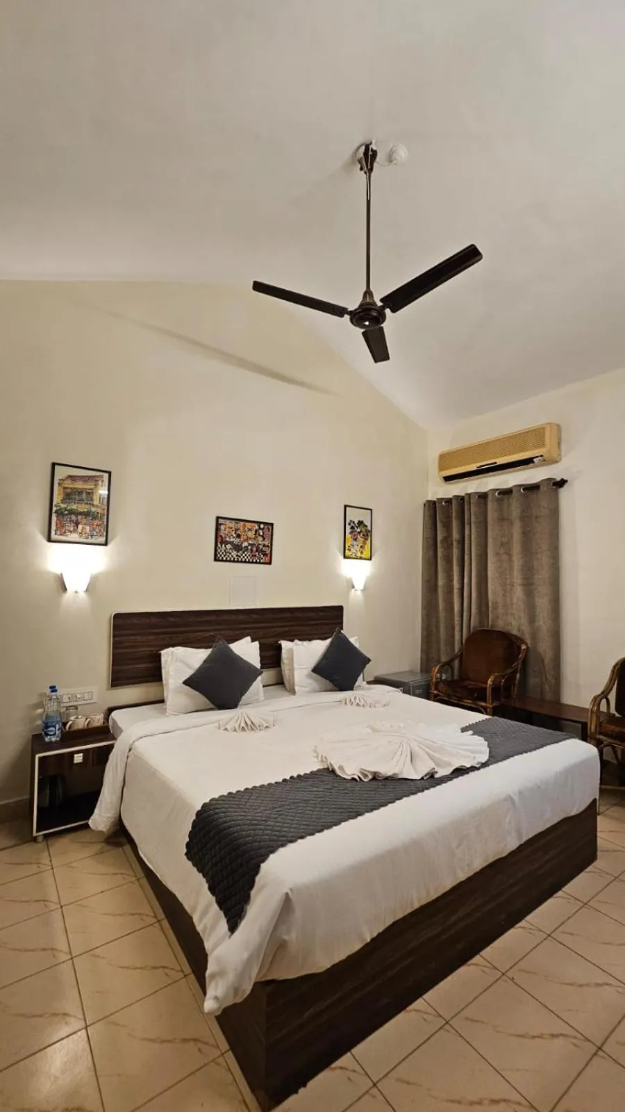 Bed in Holiday Beach Resort