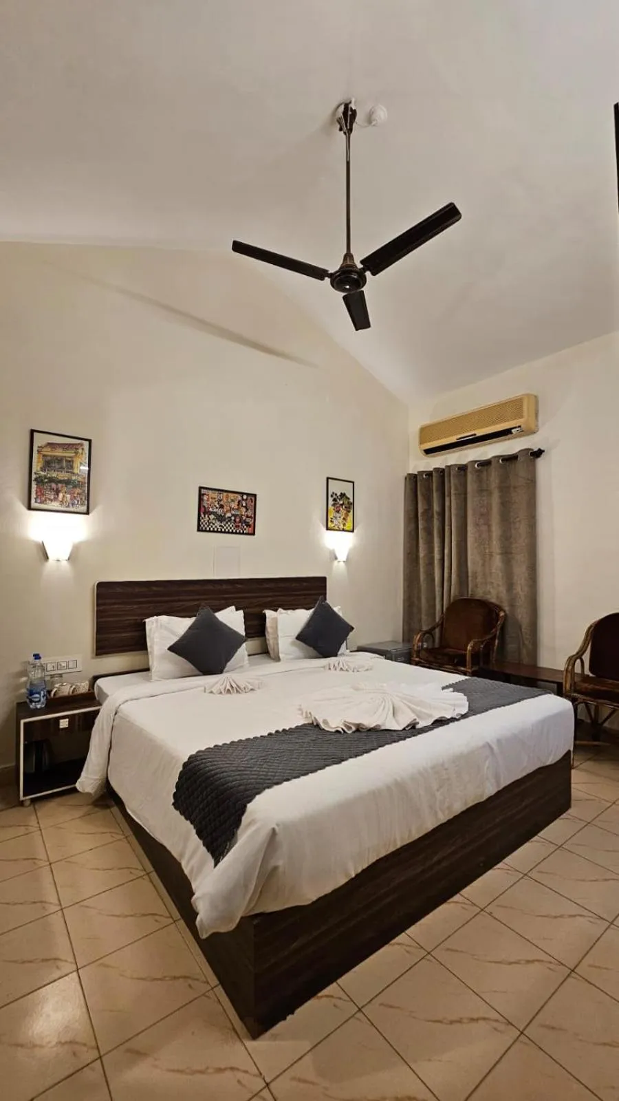 Bed in Holiday Beach Resort