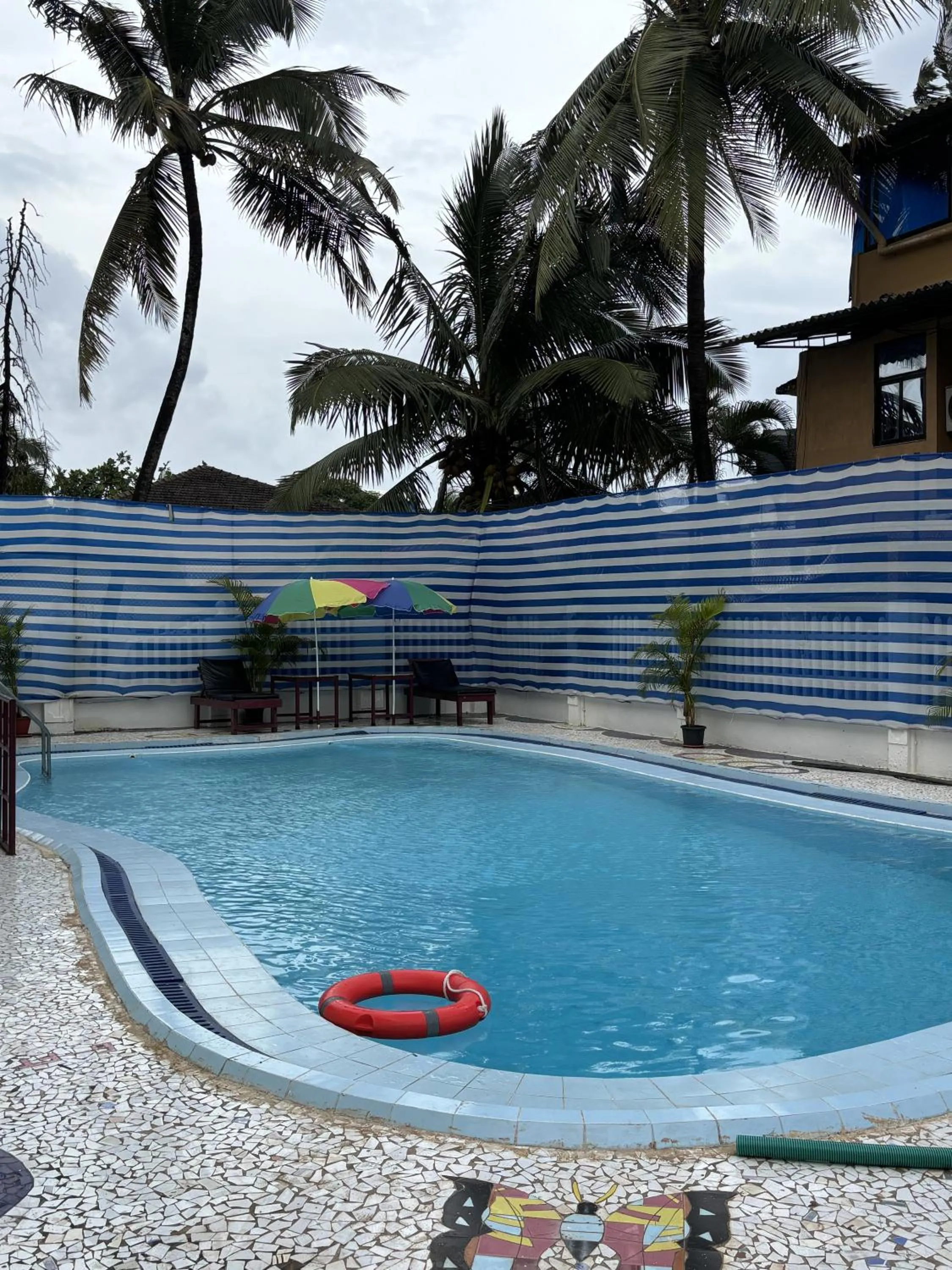 Swimming pool in Holiday Beach Resort