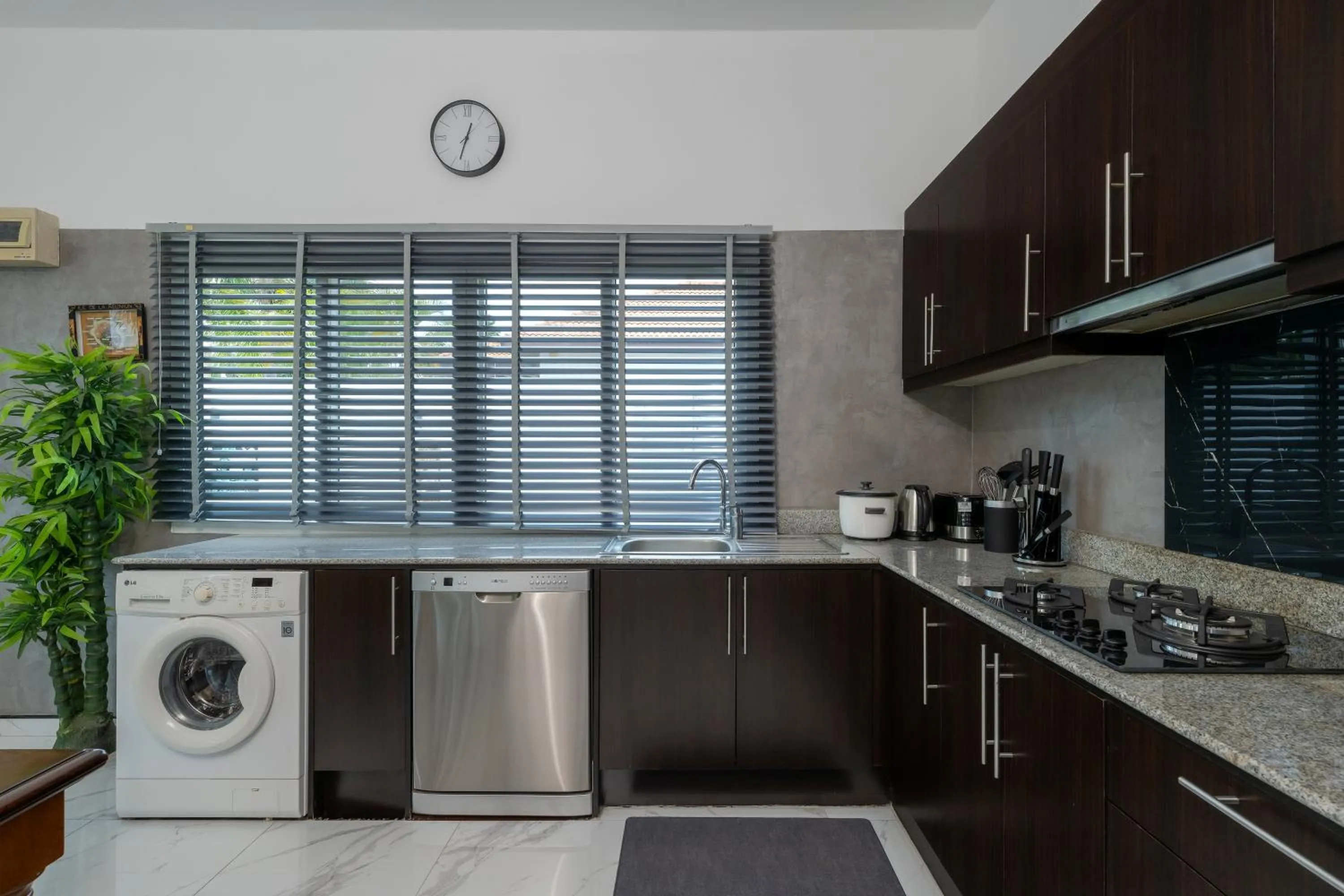 Kitchen or kitchenette in Orchid Paradise Homes OPV 28