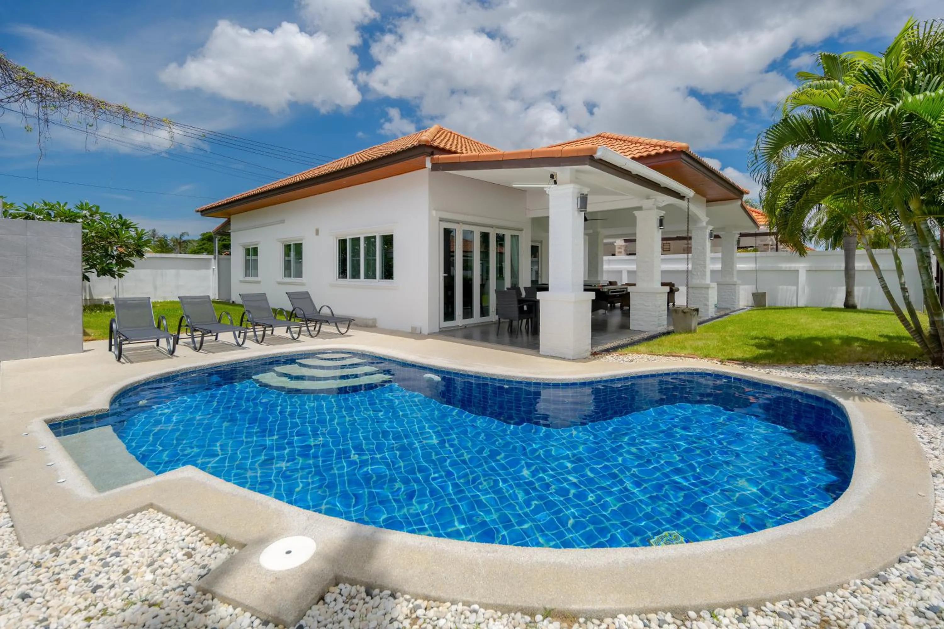 Property building in Orchid Paradise Homes OPV 28