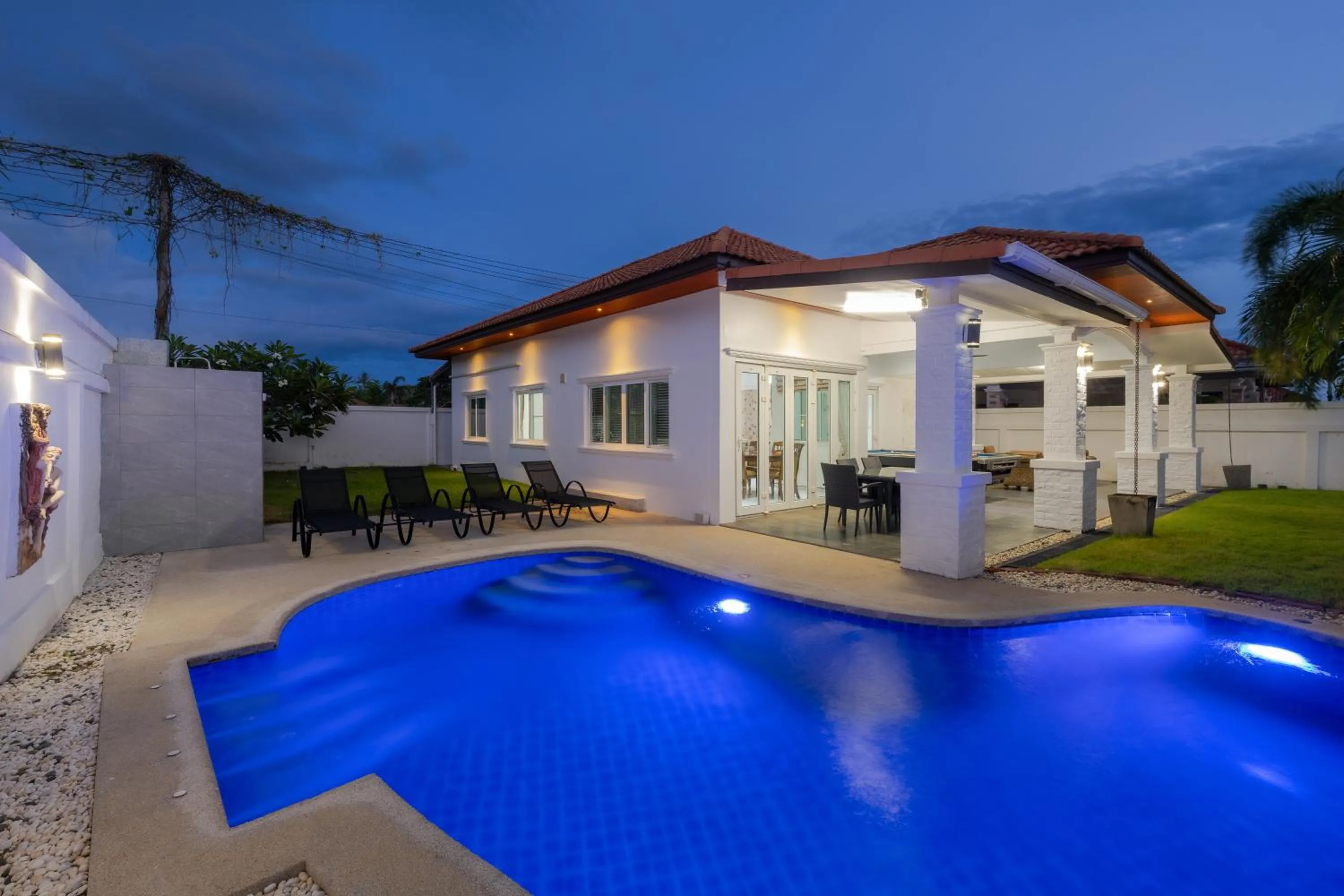 Property building in Orchid Paradise Homes OPV 28