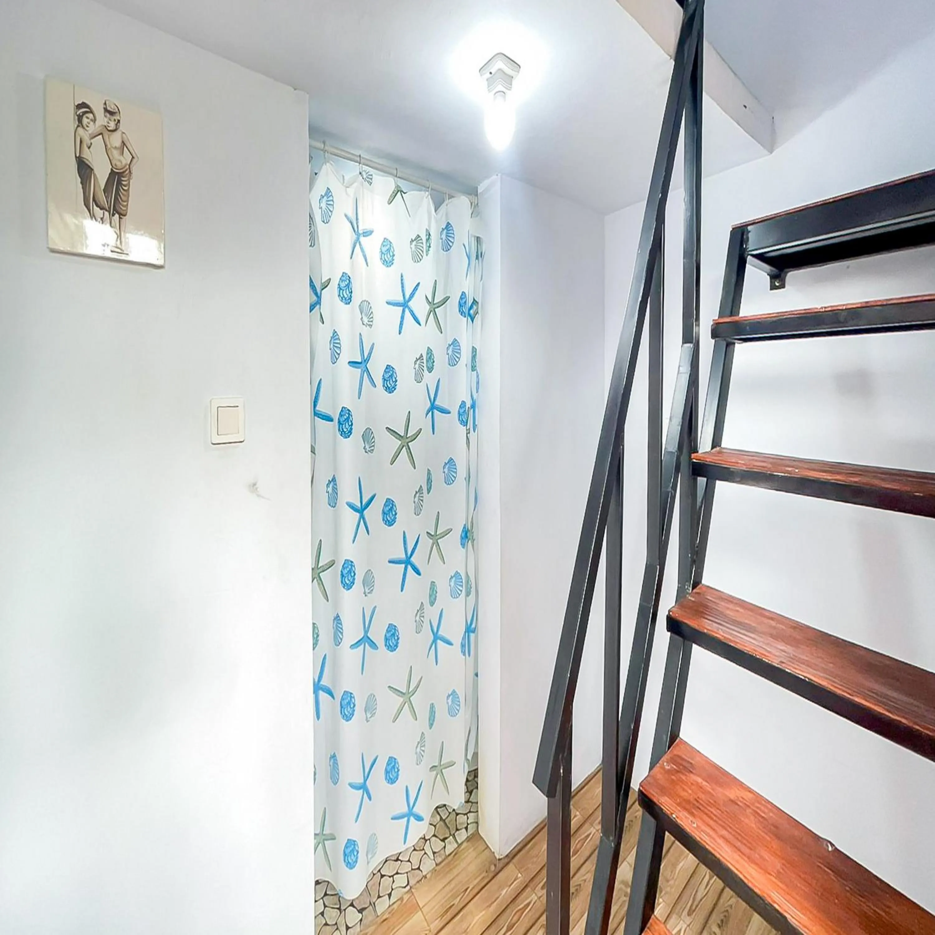 Bedroom in Winy House