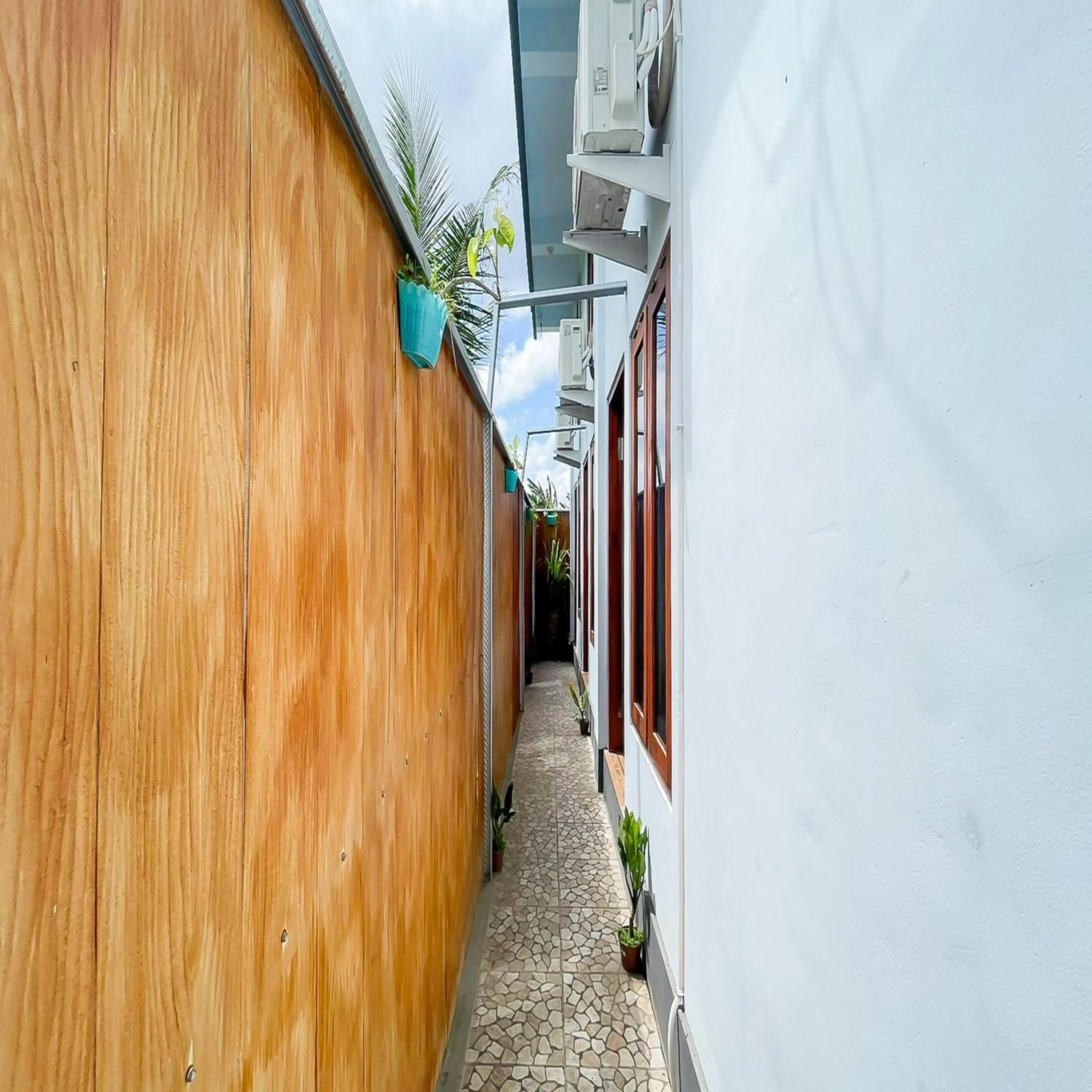Property building in Winy House