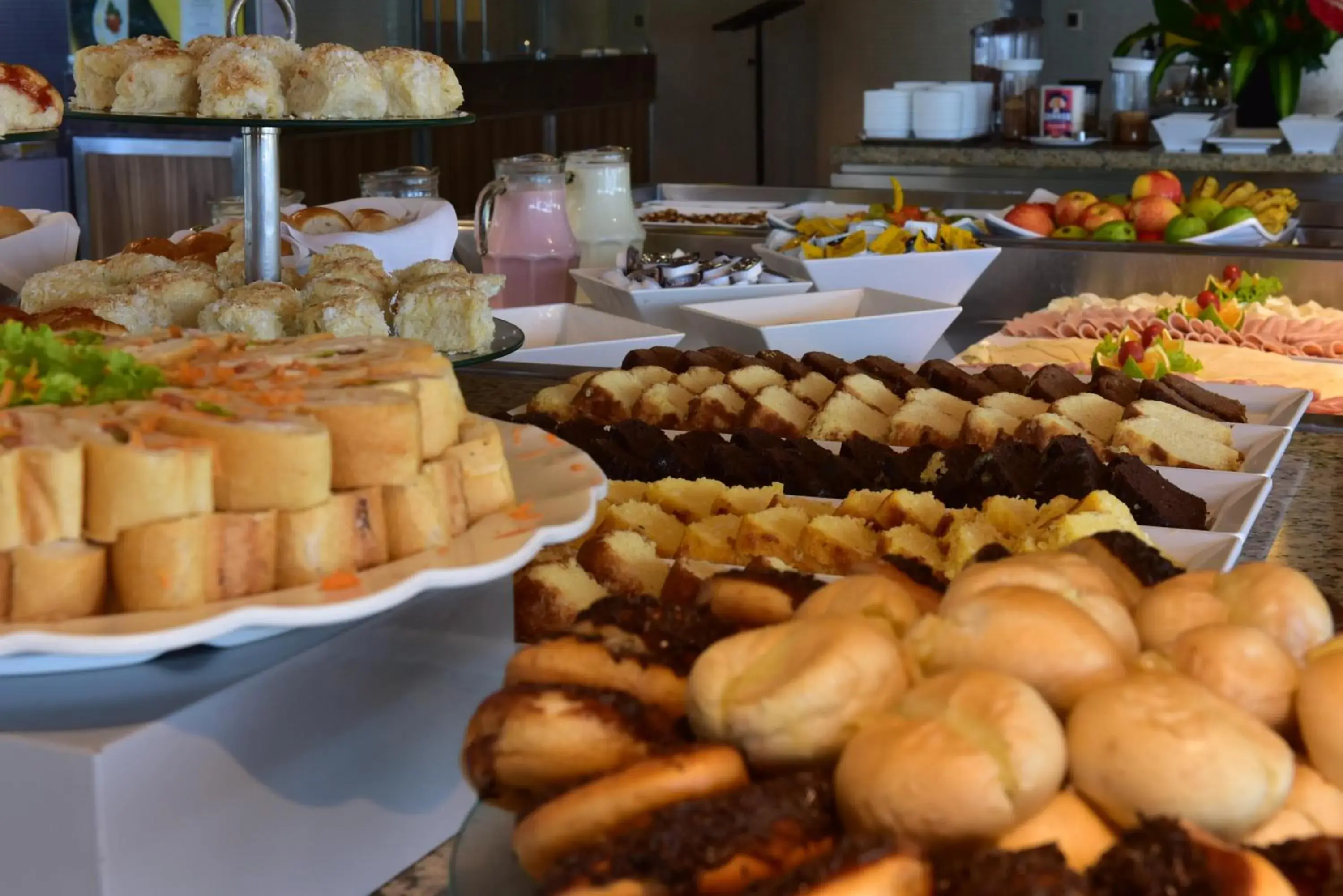 Restaurant/places to eat in Afago Mareiro Hotel Restaurant/places to eat in Afago Mareiro Hotel