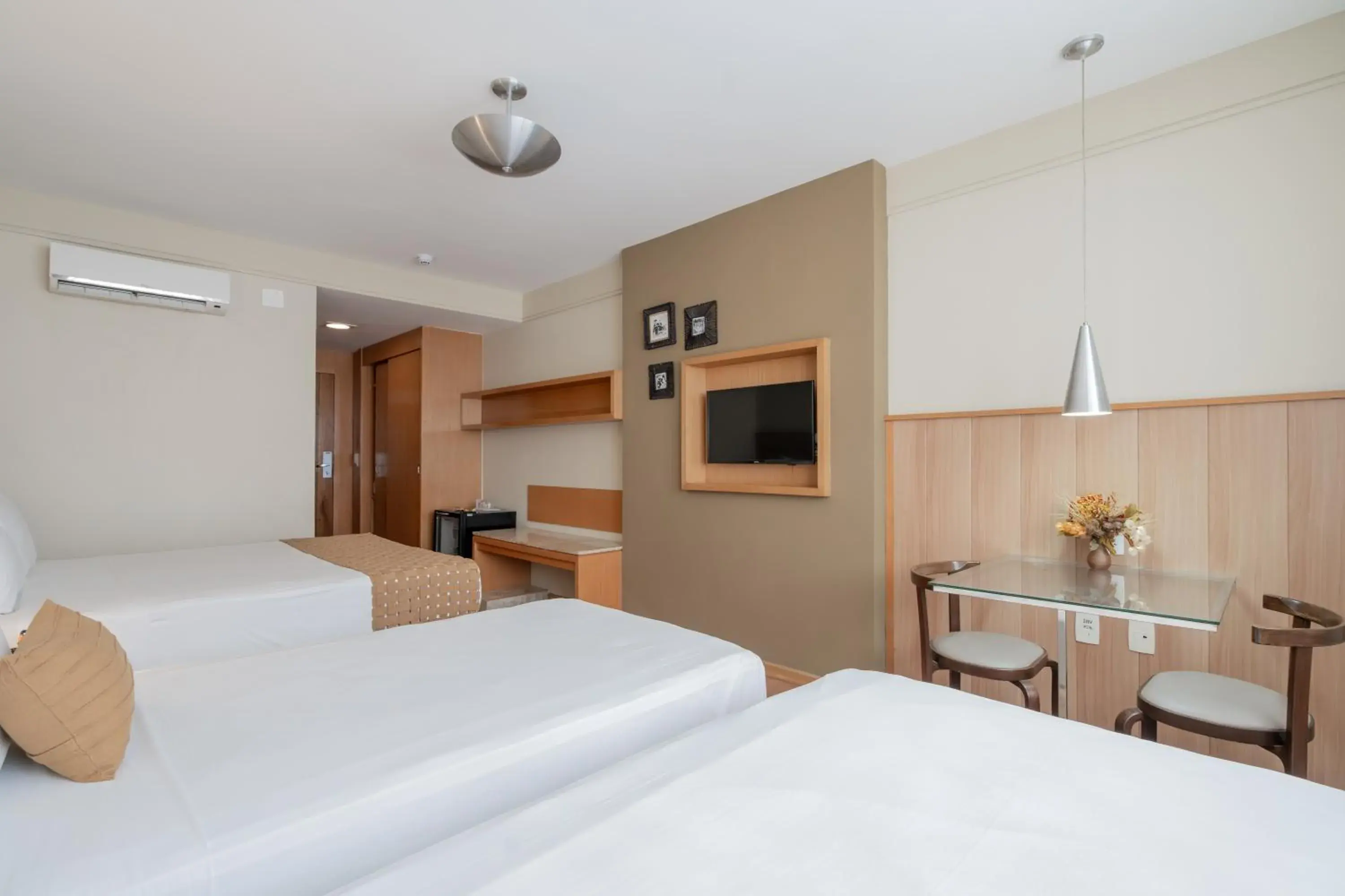 Bedroom, Bed in Afago Mareiro Hotel Bedroom, Bed in Afago Mareiro Hotel