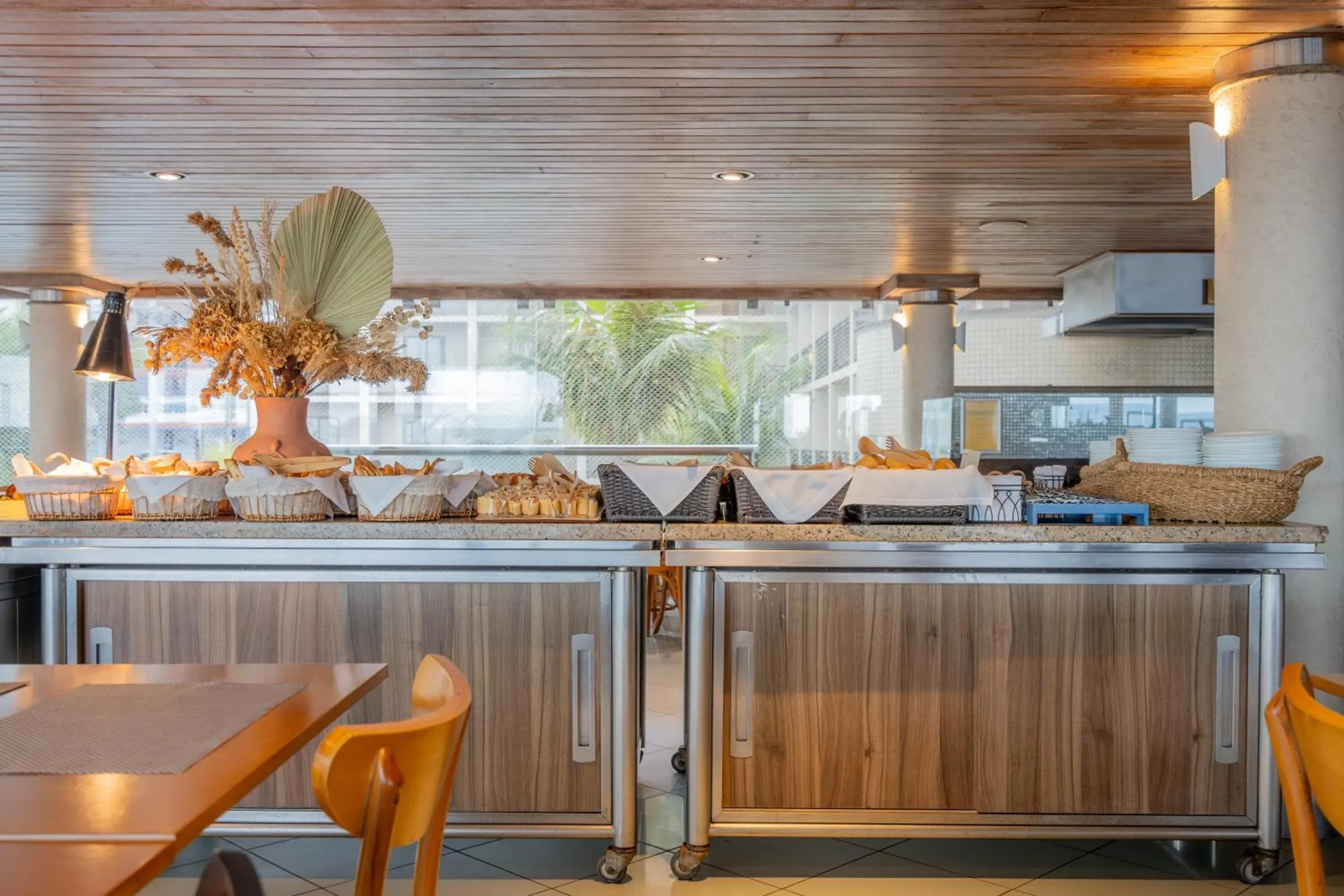 Restaurant/places to eat in Afago Mareiro Hotel Restaurant/places to eat in Afago Mareiro Hotel