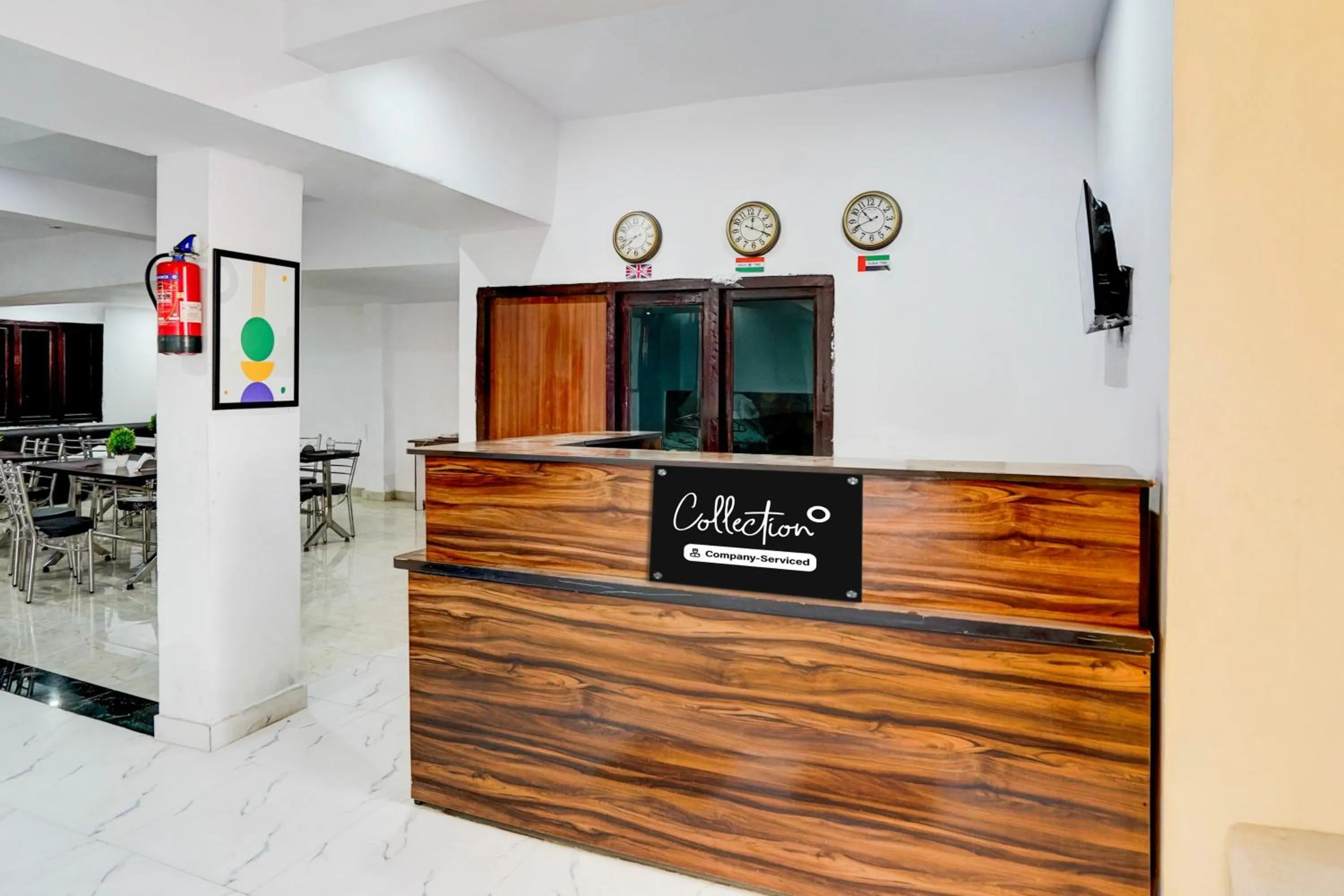 Lobby or reception in Collection O Govind Vihar Matiyari Formerly Saffron