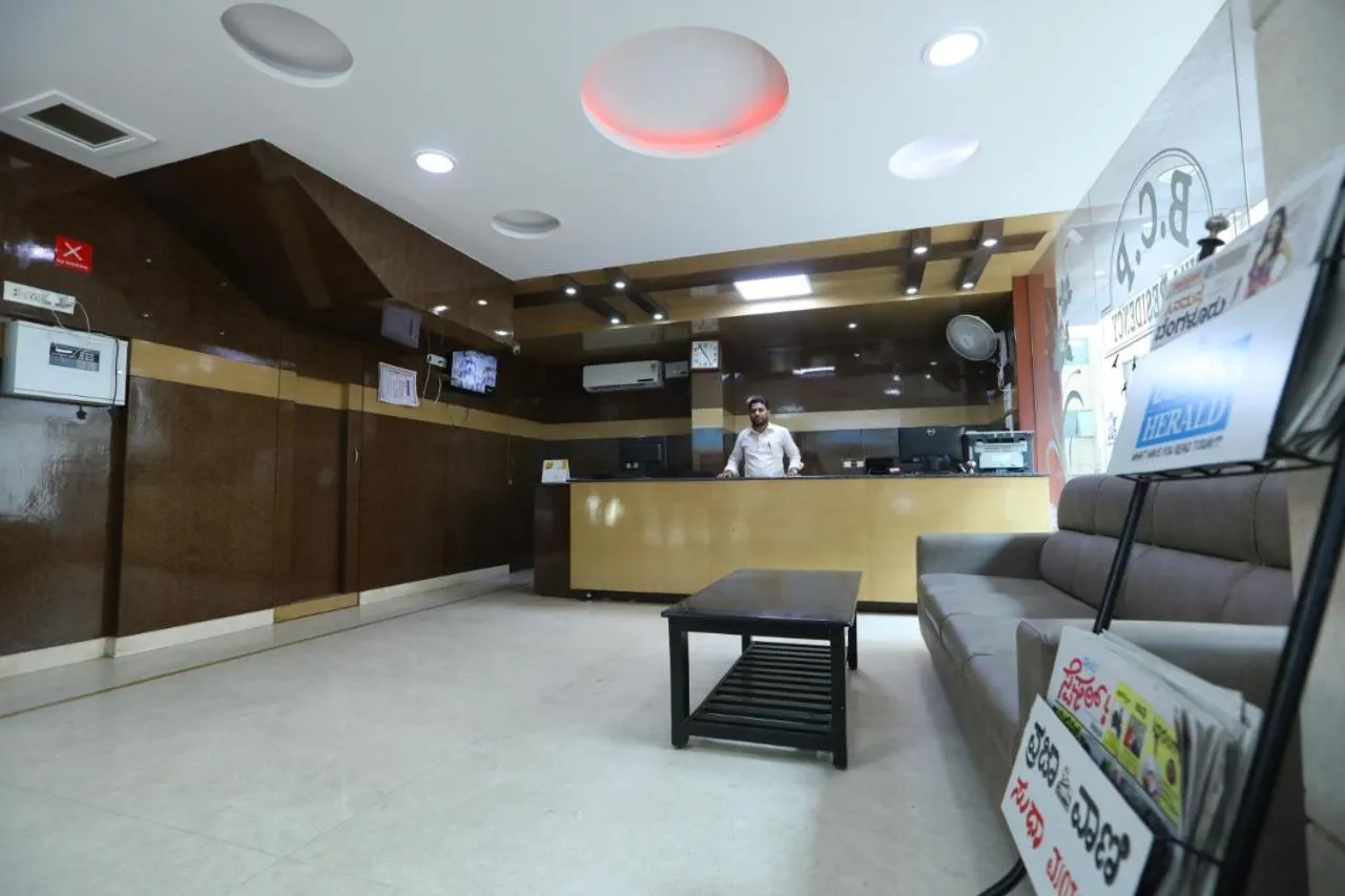 Lobby or reception in Hotel BCP Suites