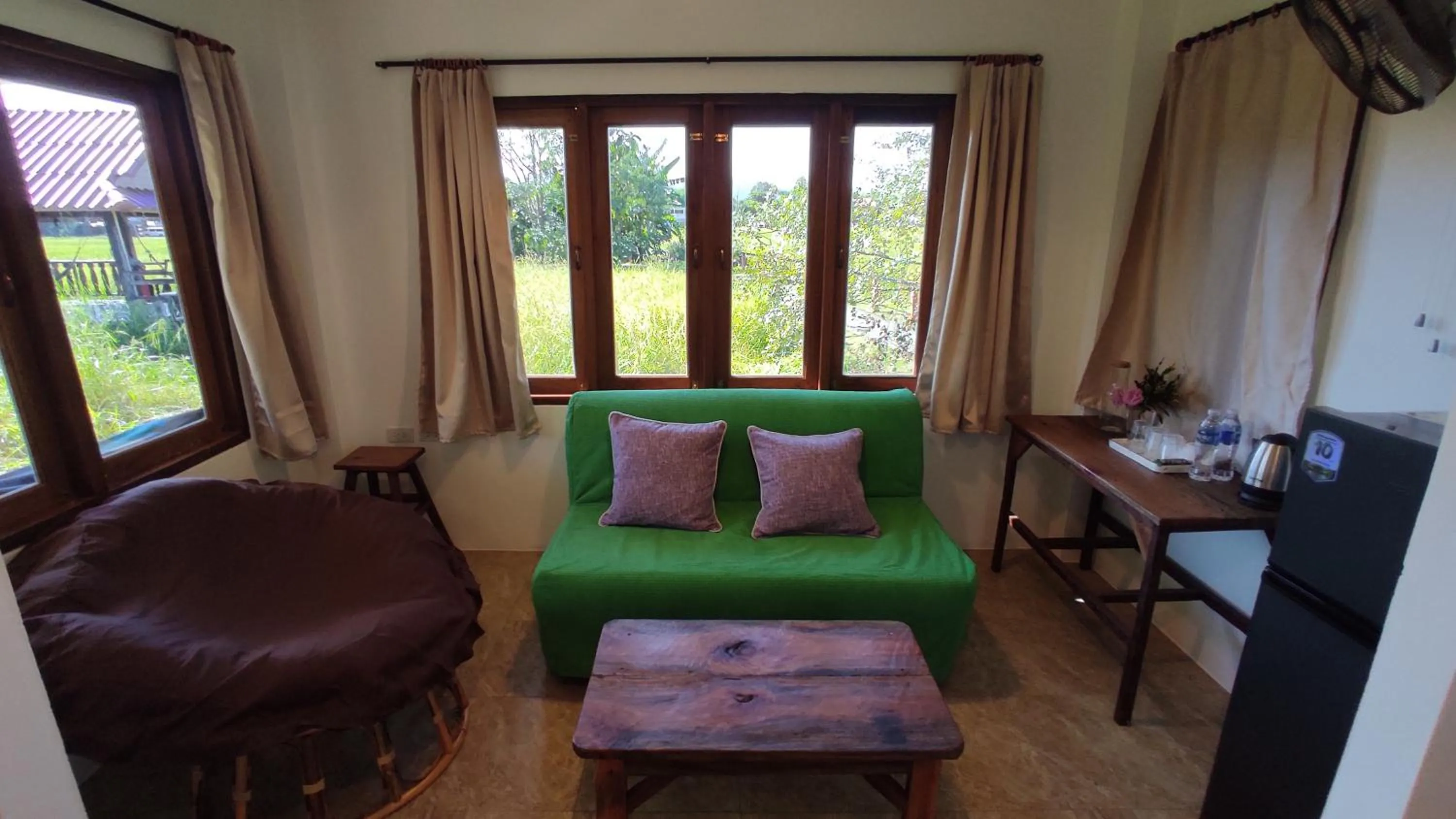 Property building in Country Retreat