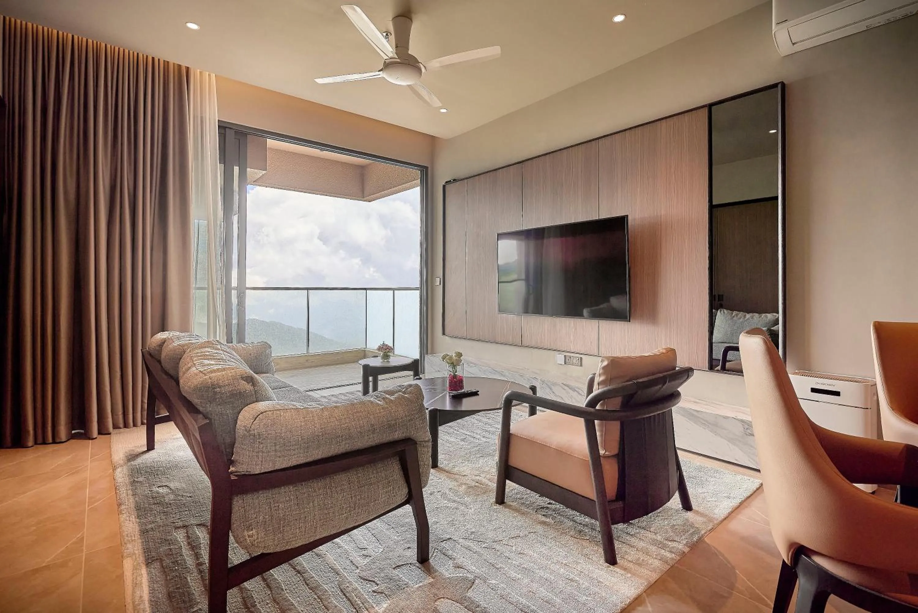 TV and multimedia in Antara Residence By Sleeping Lion