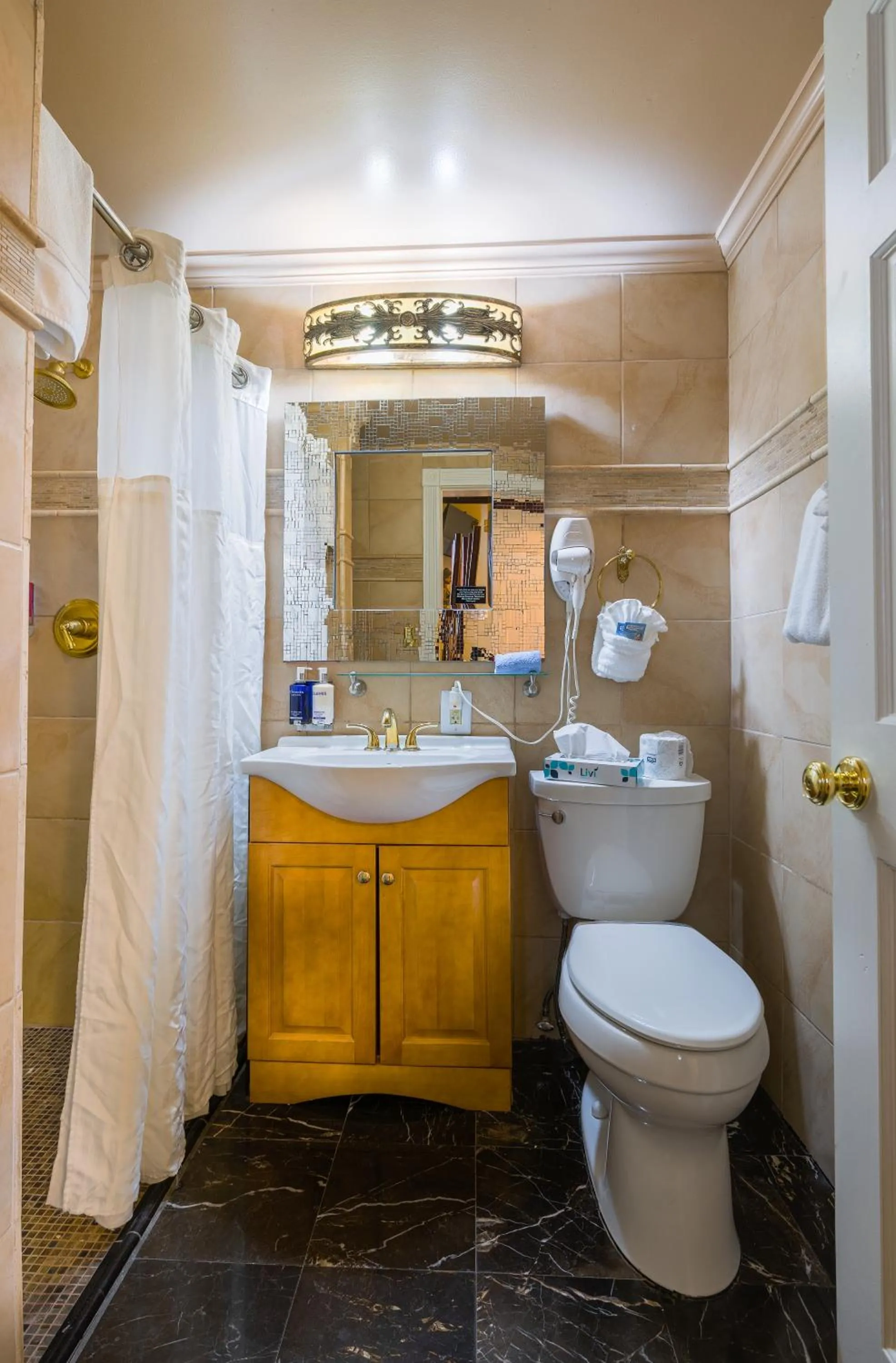 Bathroom in Duval Inn - Key West