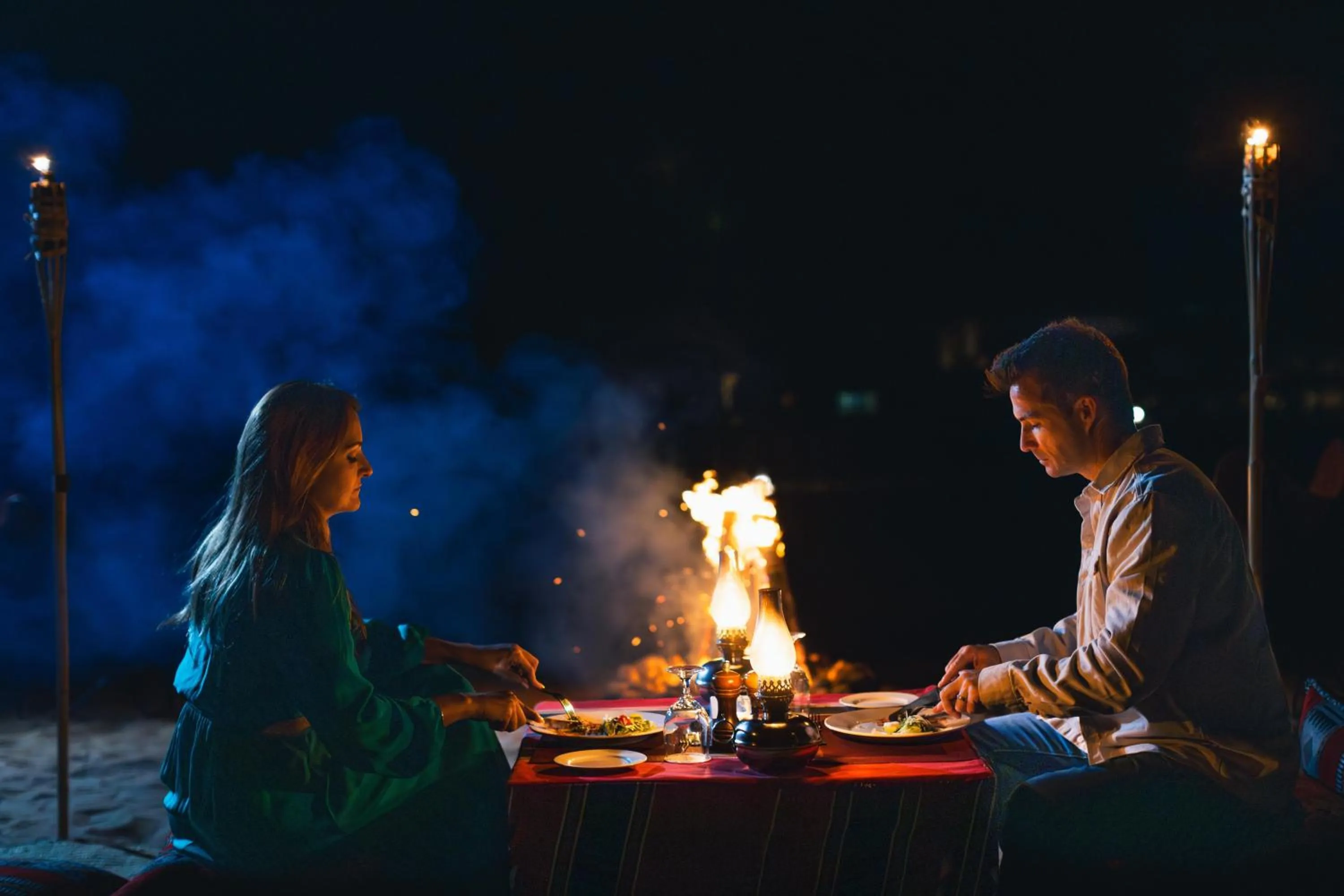 Restaurant/places to eat in Thousand Nights Camp