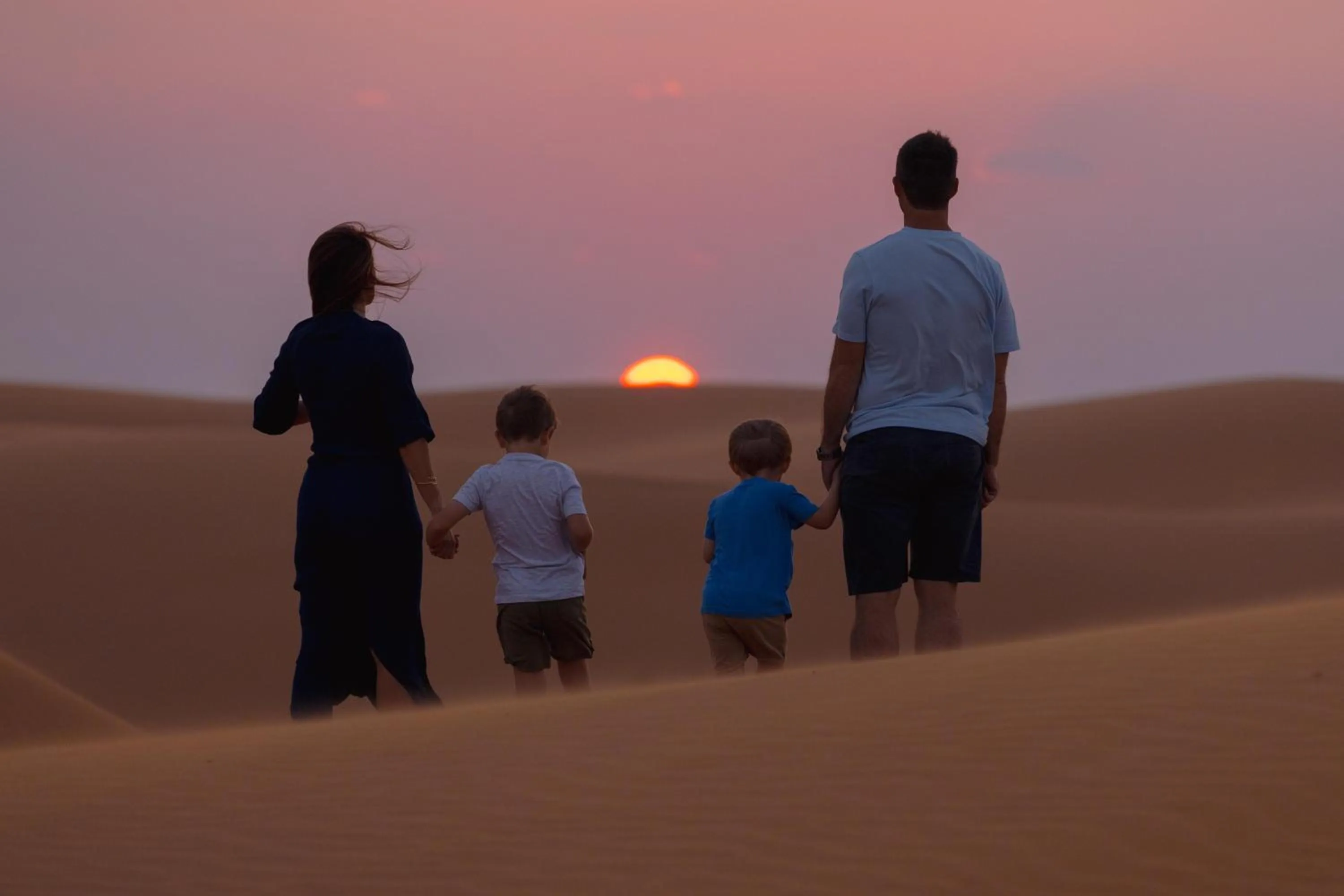 Food and drinks in Thousand Nights Camp