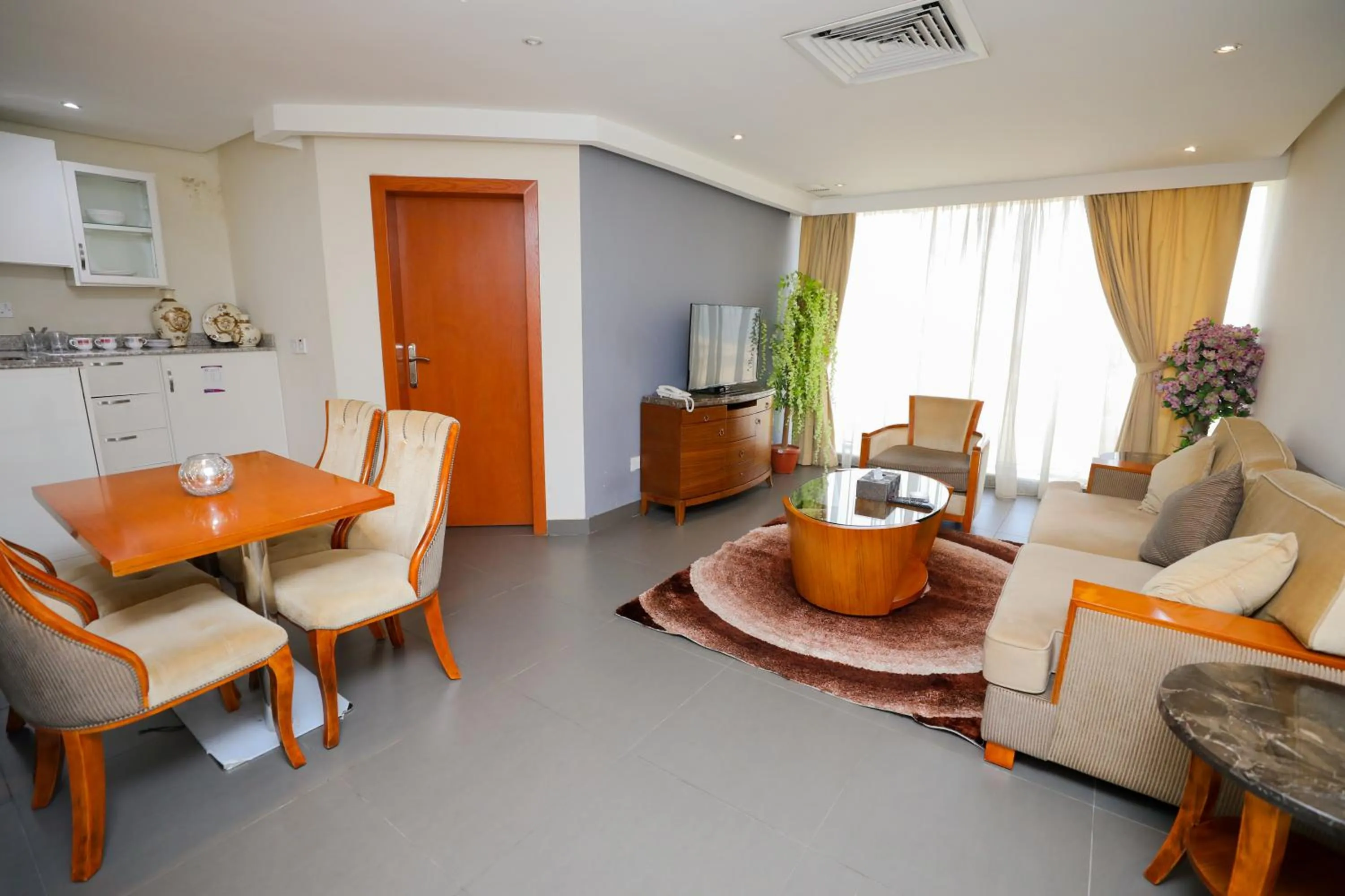 Living room in ماجيك سويت ابوحليفة Magic Suite Abu Halifa