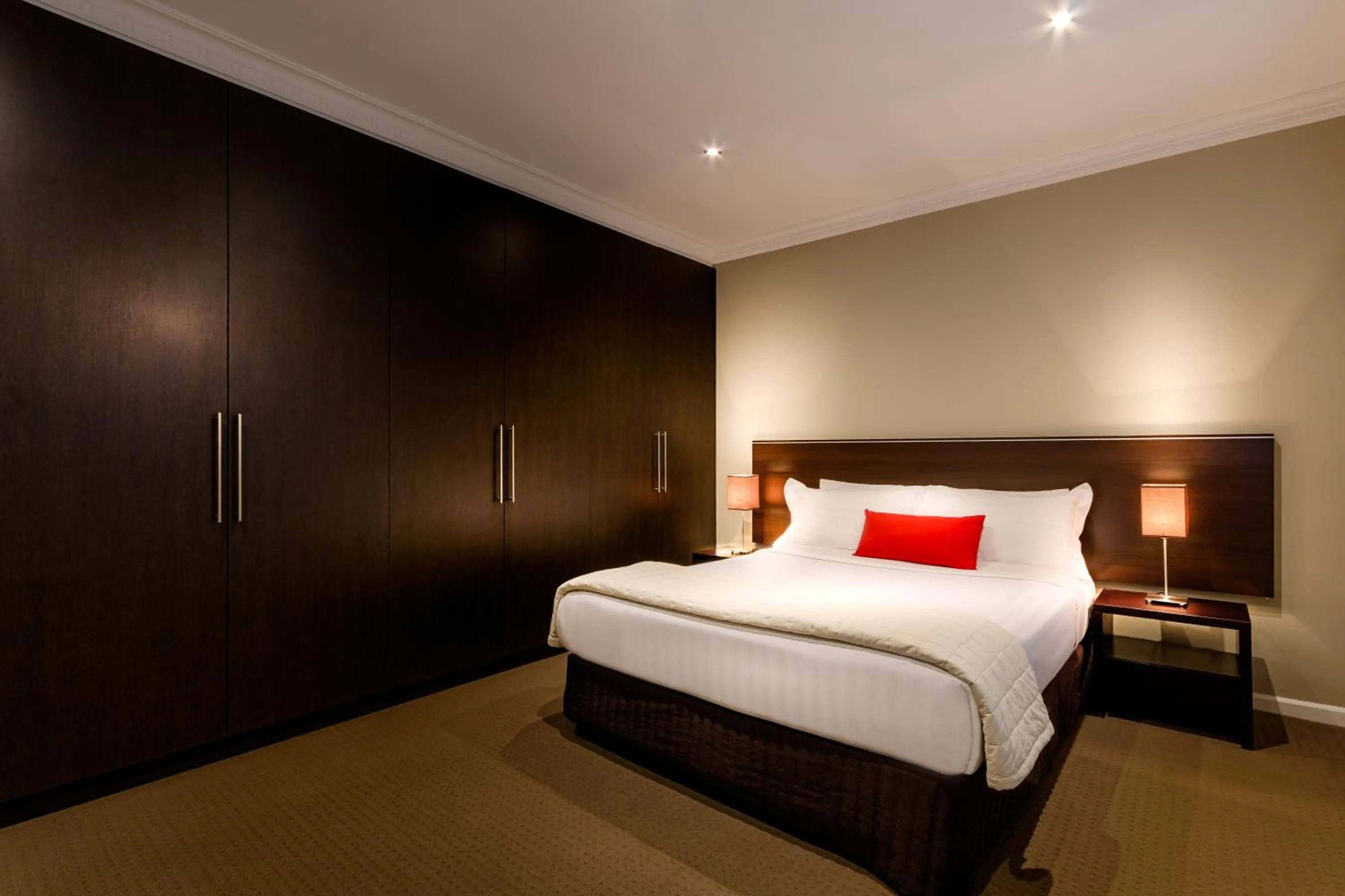 Photo of the whole room, Bed in Crest On Barkly Serviced Apartments