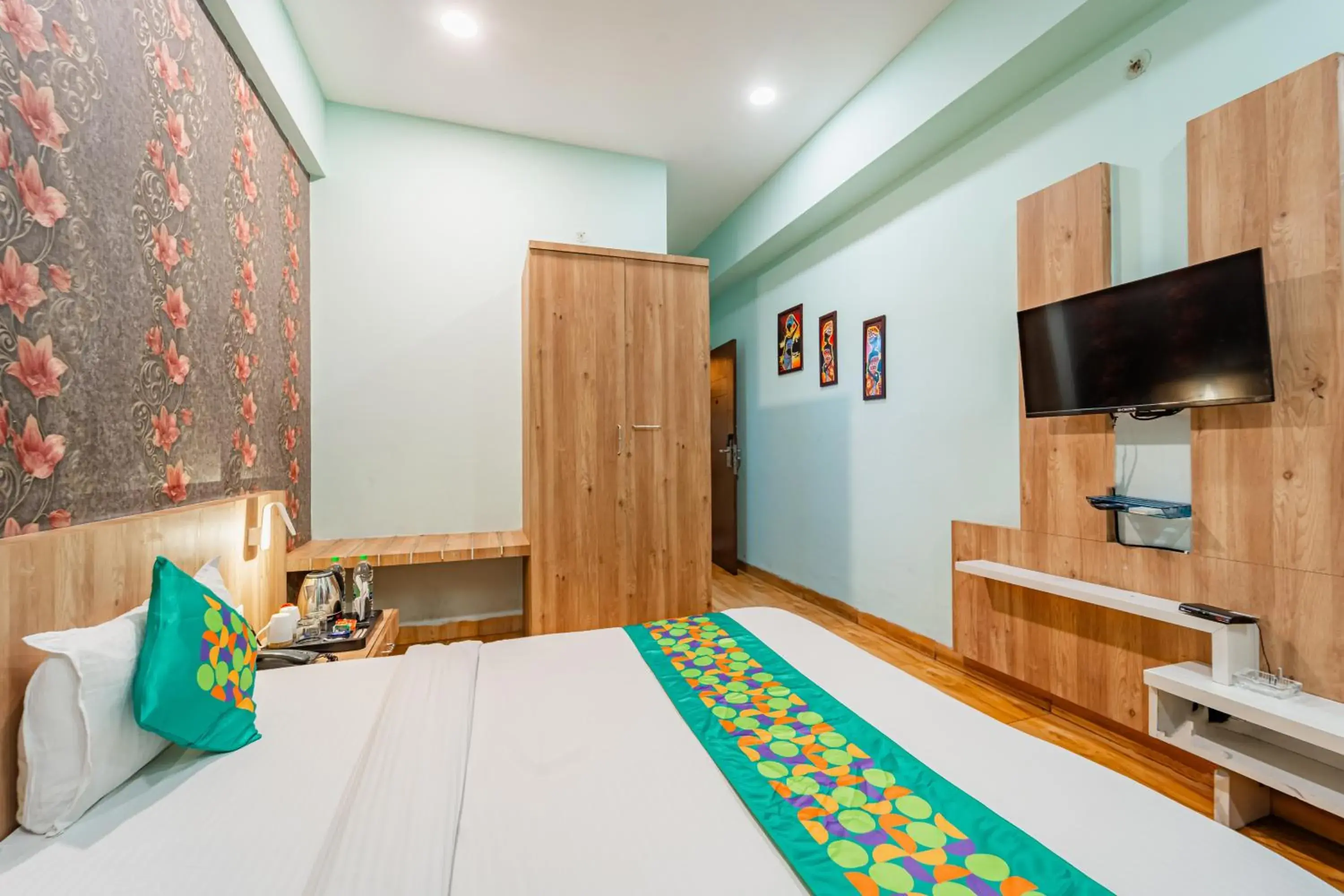 Bedroom, Bed in Treebo Musk Bedroom, Bed in Treebo Musk