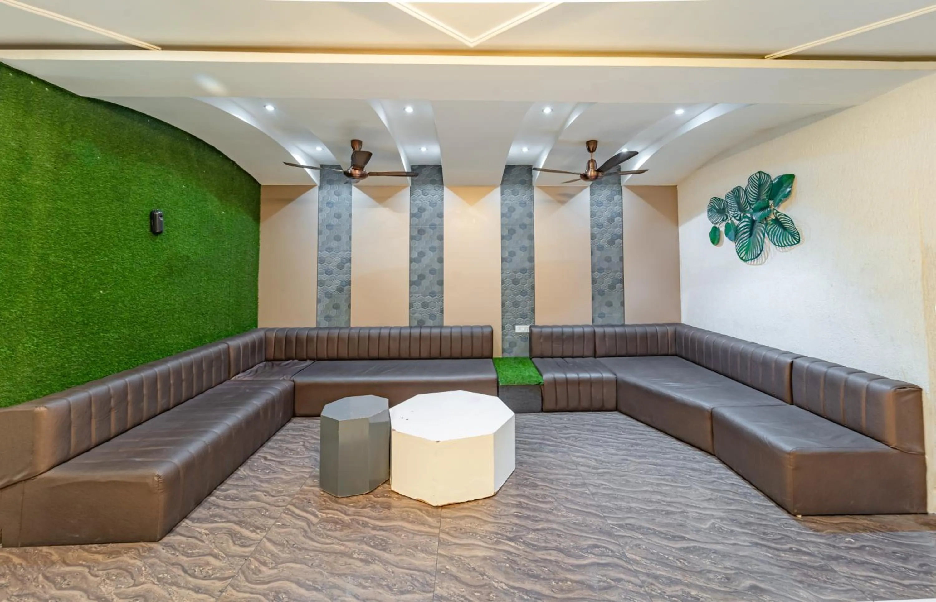 Seating area in Treebo Musk