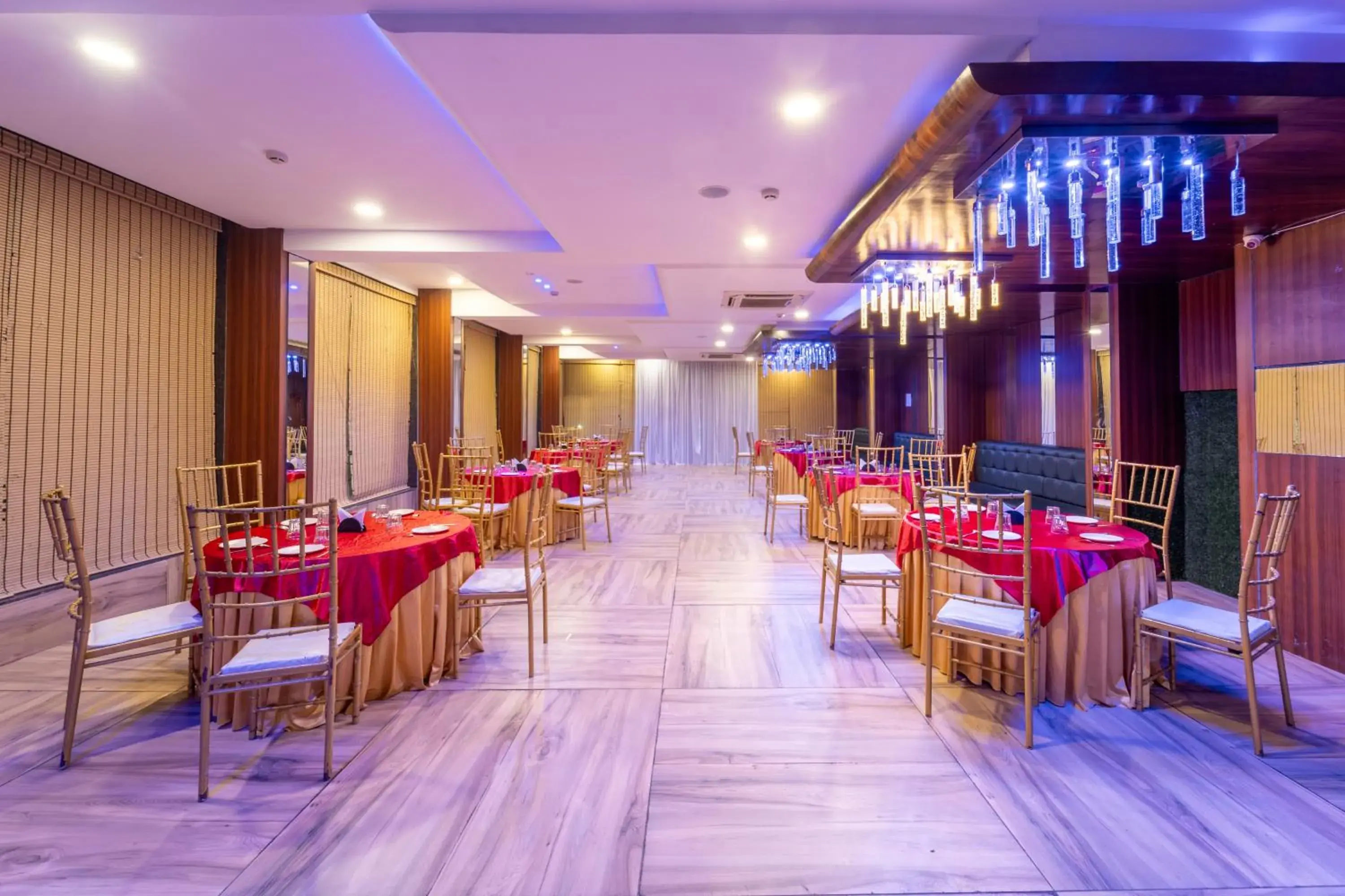 Restaurant/places to eat in Treebo Musk Restaurant/places to eat in Treebo Musk