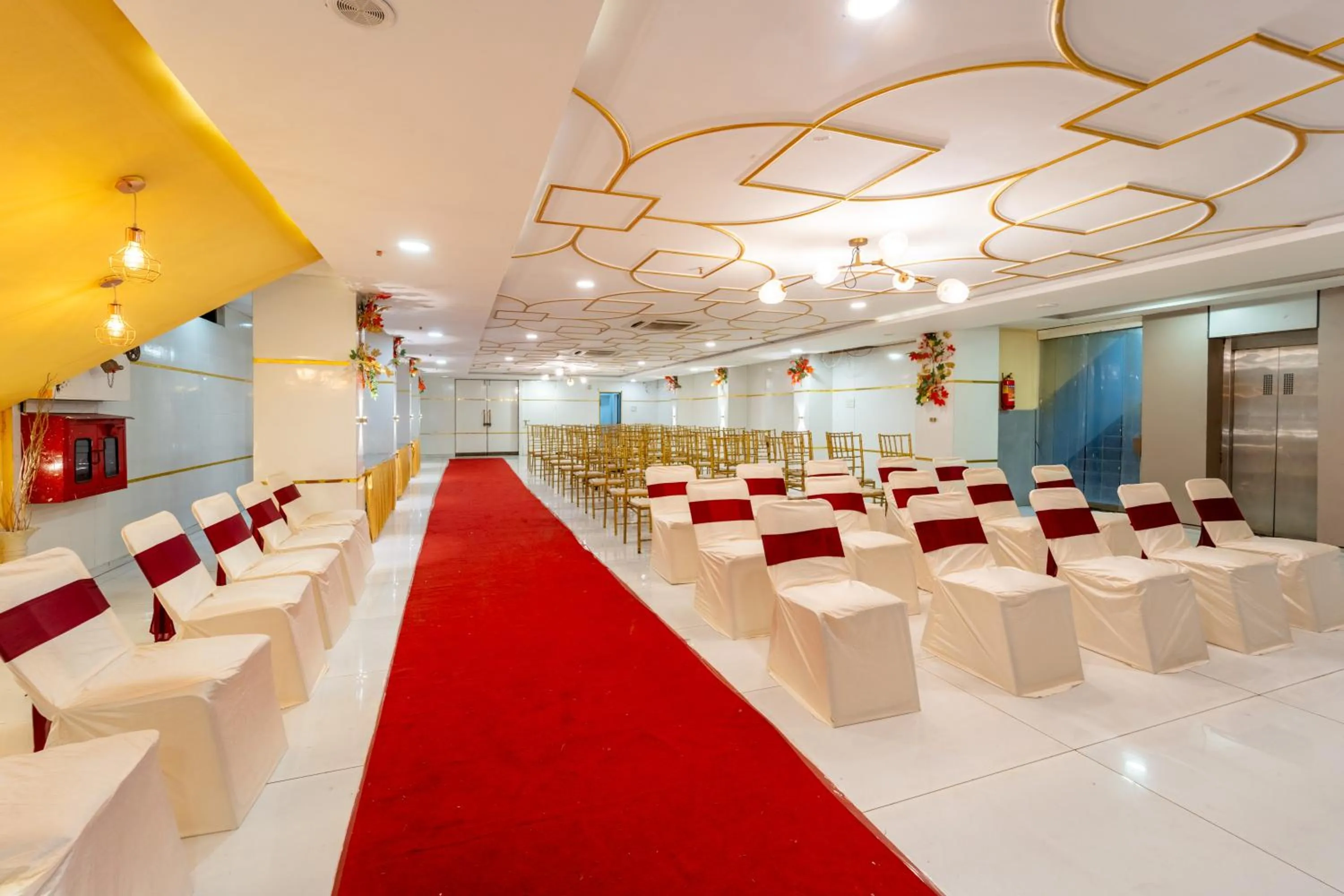 Banquet/Function facilities in Treebo Musk