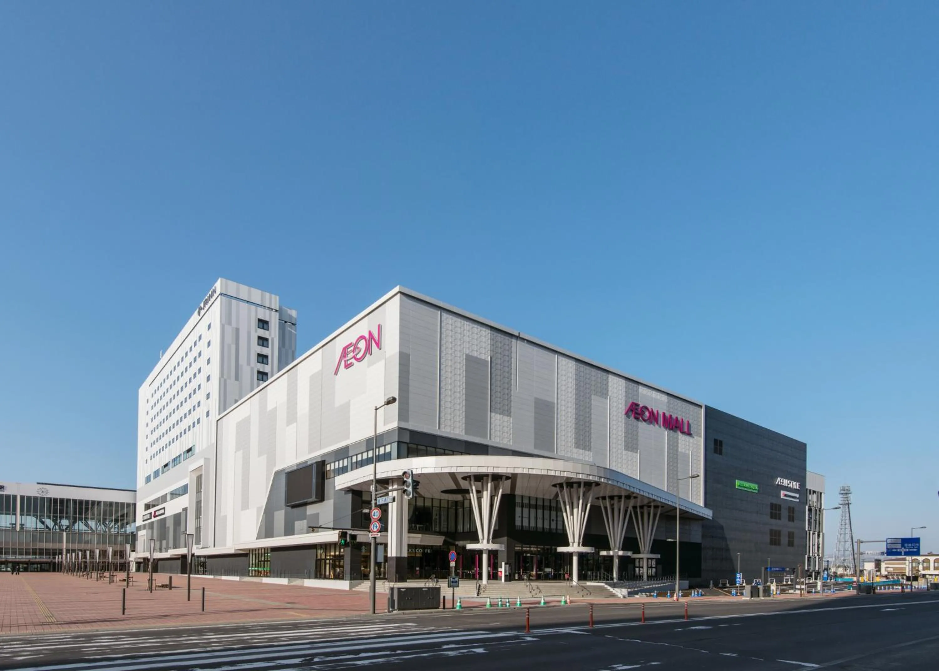 Facade/entrance in JR Inn Asahikawa